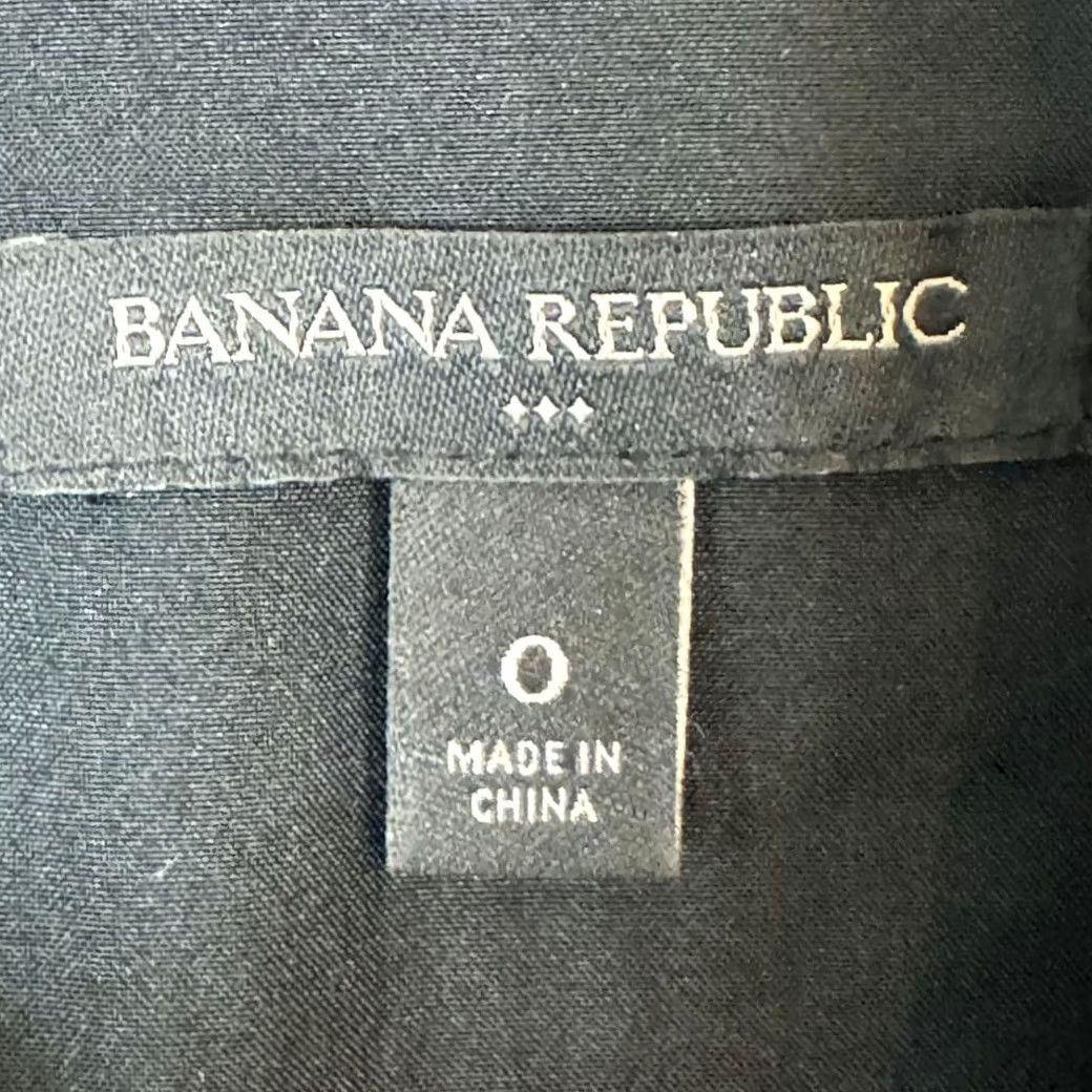 Banana Republic Banana Republic Blouse Shirt Women Sleeveless Black Tweed Cropped V-Neck Size 0 Womens Size XS / US 0-2 / IT 36-38 - 2 Thumbnail