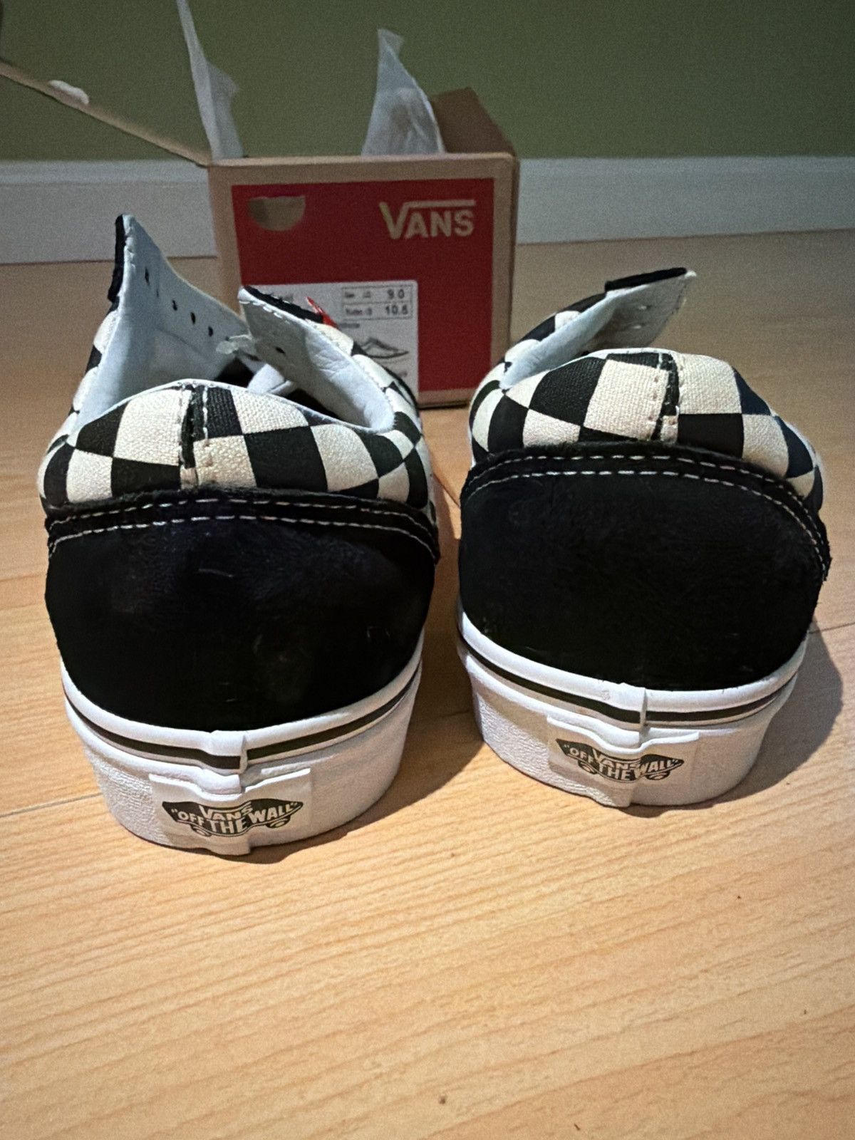 Vans Vans Old Skool black and white checkered Size US 9 / EU 42 - 7 Thumbnail