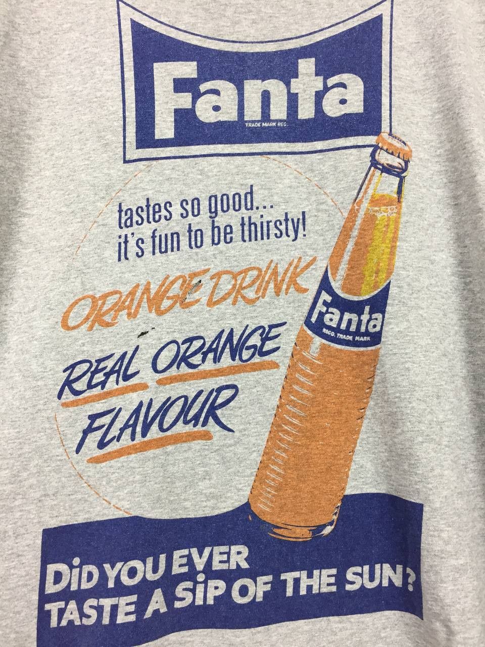 Coca Cola × Japanese Brand × Uniqlo Uniqlo X Coca Cola Fanta Orange Drink Real Orange Flavor Tee Size US XL / EU 56 / 4 - 4 Thumbnail