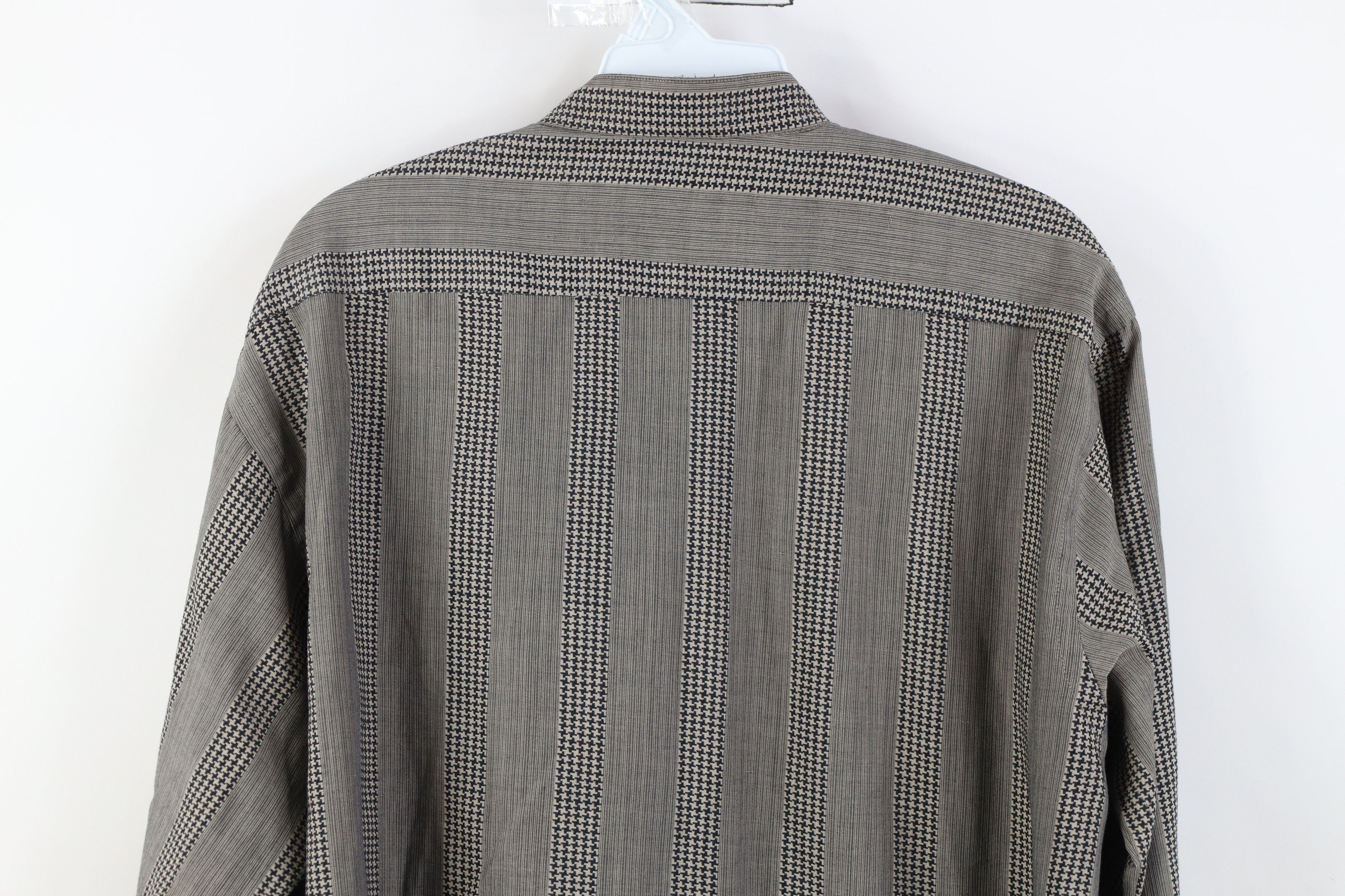 Vintage Vintage 90s Streetwear Houndstooth Band Collar Button Shirt Size US L / EU 52-54 / 3 - 9 Thumbnail