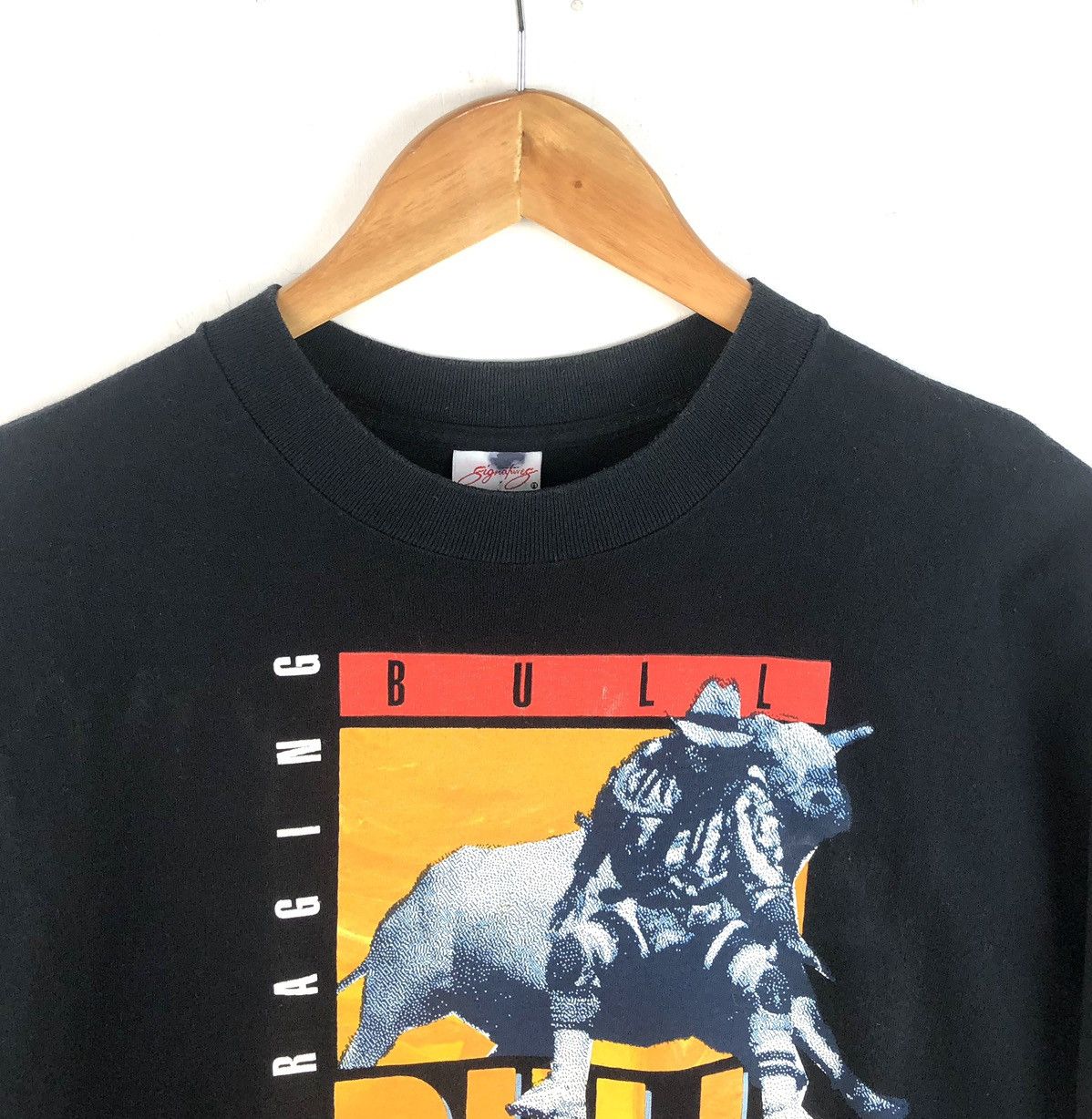 Vintage Vintage 90s racing bull single stitch t shirt slim fit L Size US L / EU 52-54 / 3 - 2 Thumbnail