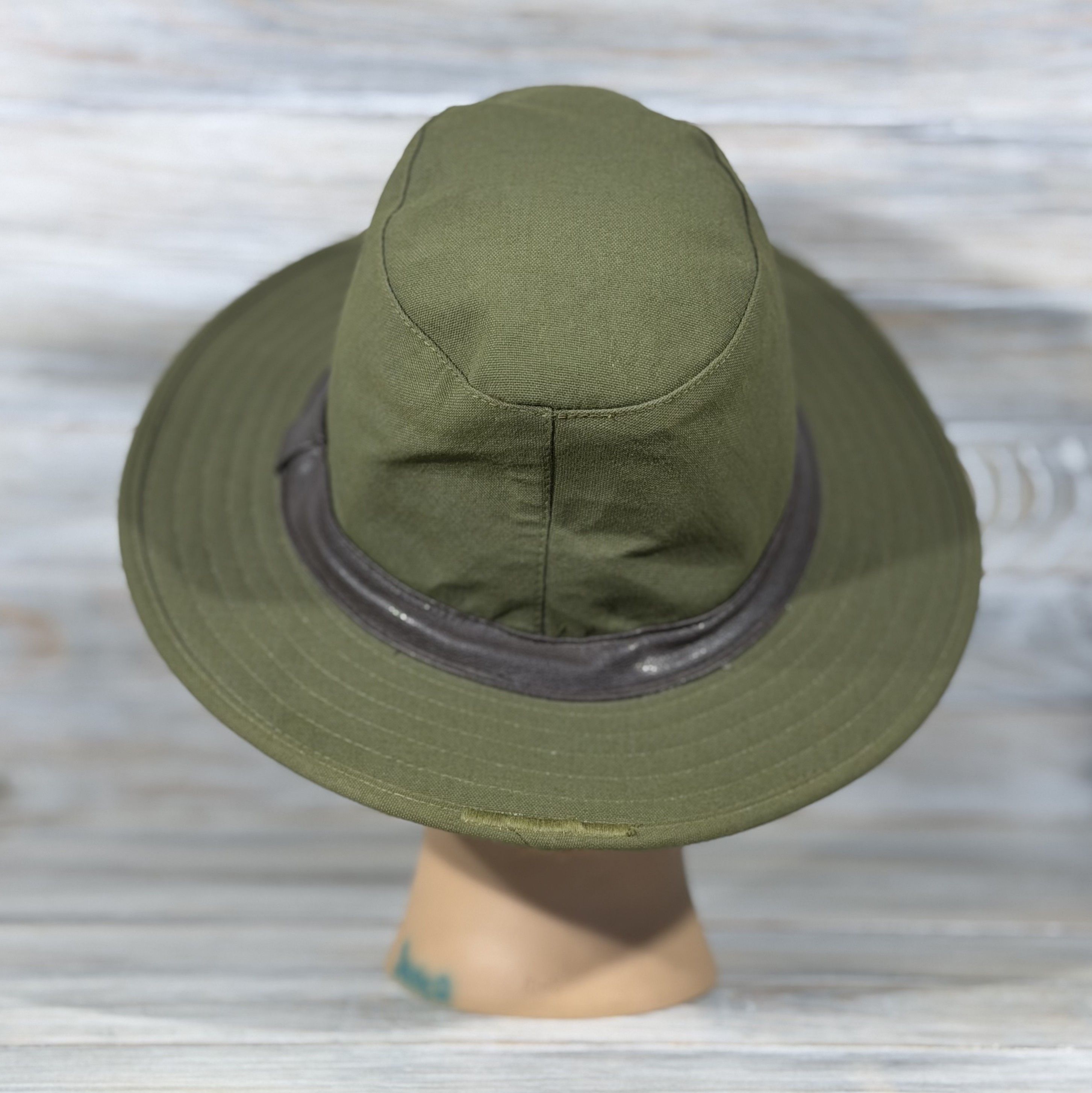 Barbour BARBOUR H7546 100% Cordura Waterproof Unisex Hat Made in UK Size ONE SIZE - 6 Thumbnail