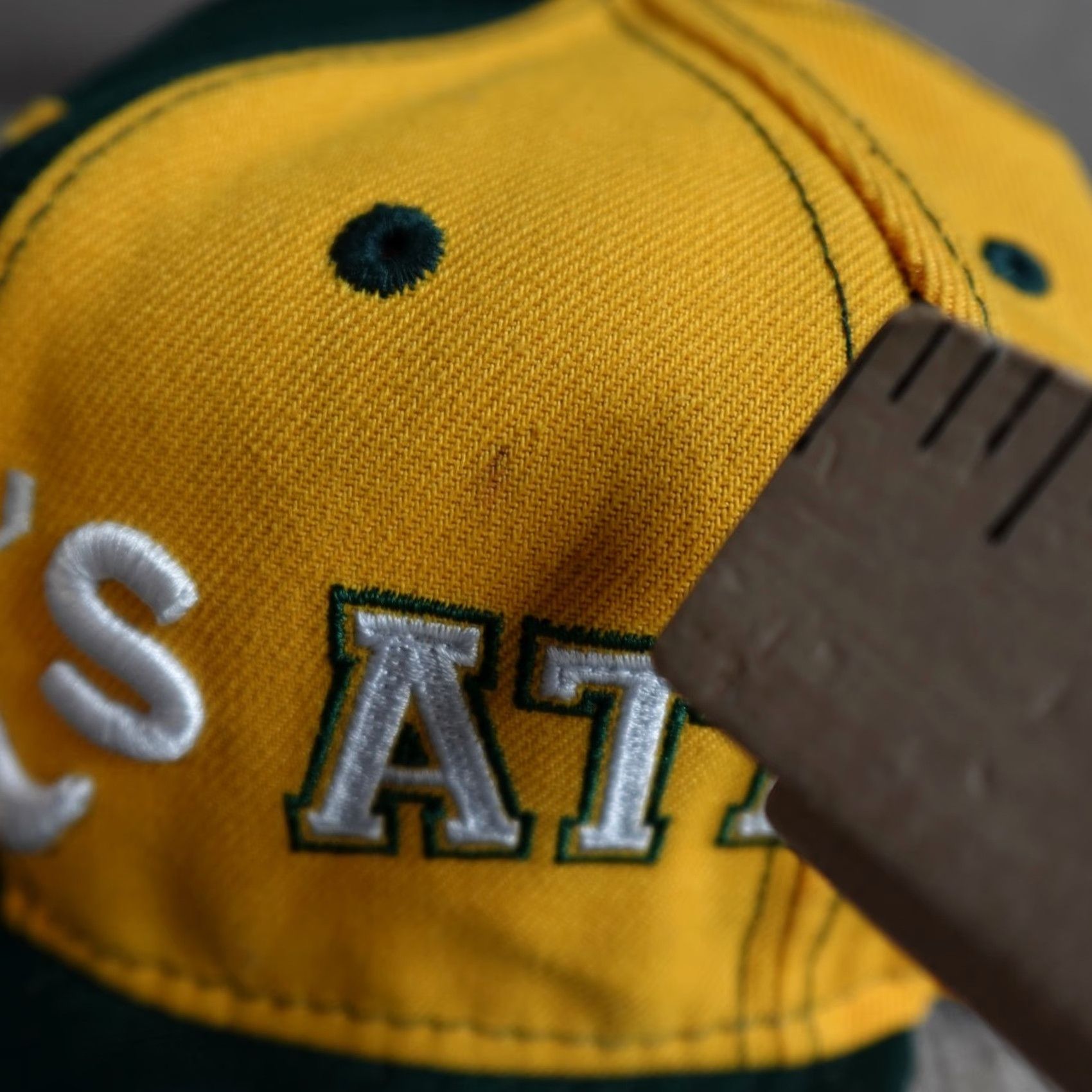 New Era New Era Oakland A's Hat Snapback Geometric Green Yellow 9Fifty Embroidered Adjustable Men Summer Spring Vintage: No Signed: No Size ONE SIZE - 7 Thumbnail