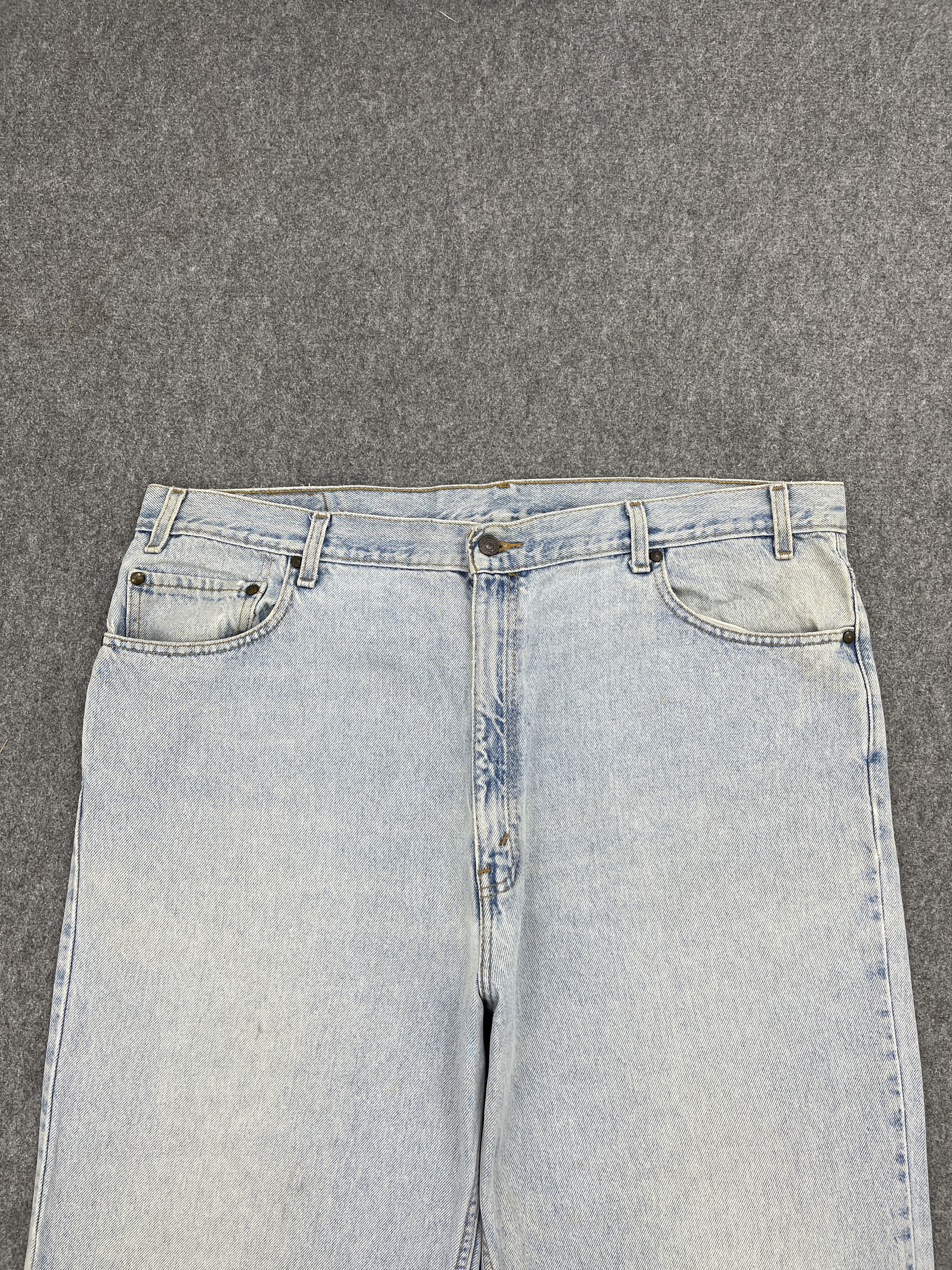 Levi's 90s Vintage Levis 540 Relaxed Light Washed Jeans DP2499 Size US 42 / EU 58 - 2 Thumbnail