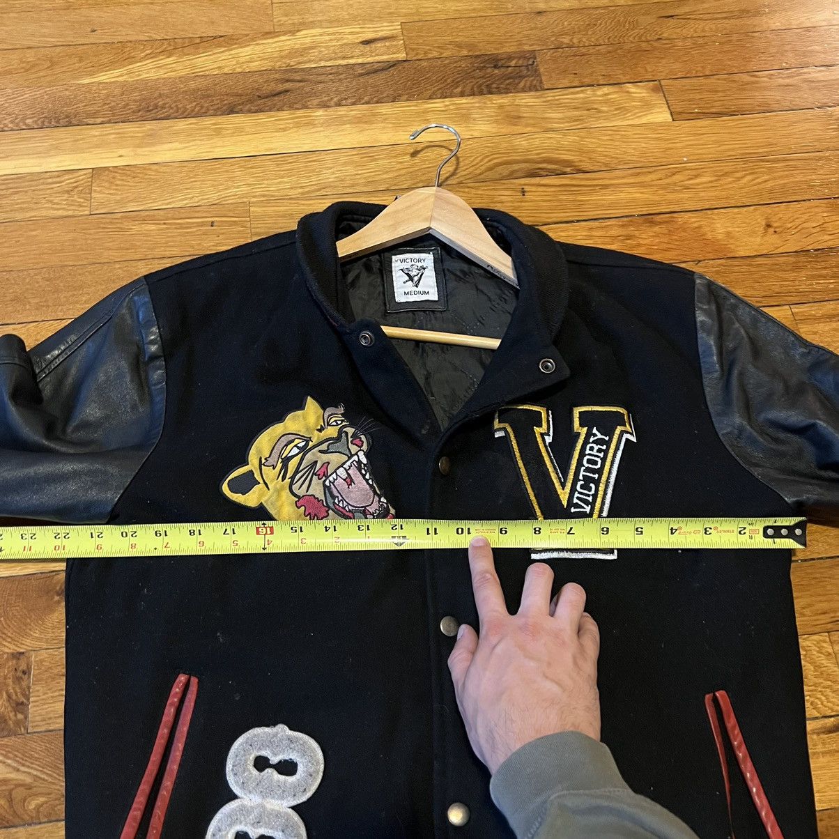 Vintage Victory Motorcycles Vintage Leather Varsity Jacket Size US M / EU 48-50 / 2 - 7 Thumbnail