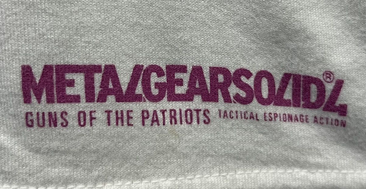 Uniqlo × Vintage VINTAGE UNIQLO METAL GEAR SOLID GUNS OF THE PATRIOTS SHIRT Size US XL / EU 56 / 4 - 6 Thumbnail