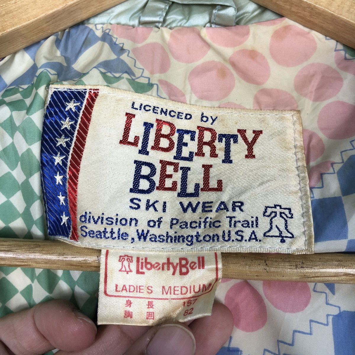 Japanese Brand × Liberty × Vintage 💛SEND OFFER💛VINTAGE LIBERTY BELL PUFFER DOWN JACKET Size M / US 6-8 / IT 42-44 - 17 Thumbnail