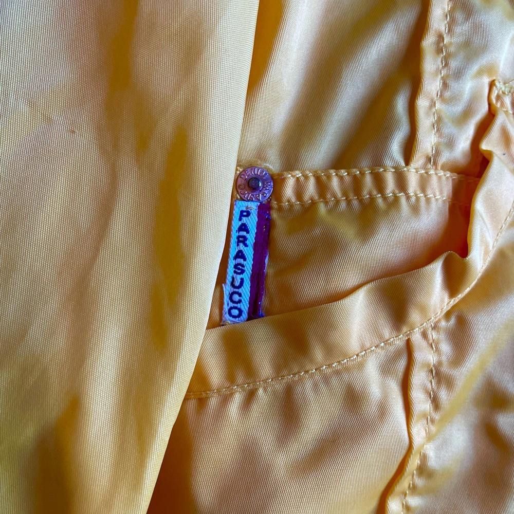 Designer Parasuco yellow nylon vest. Size S / US 4 / IT 40 - 4 Thumbnail