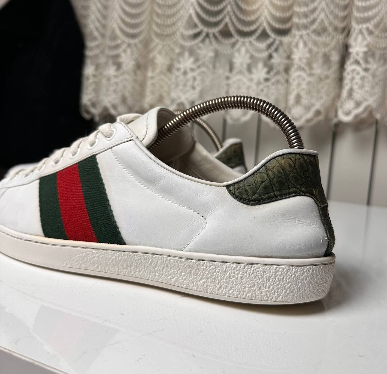 Gucci Rare Gucci Ace Classic White Leather Low Top Sneakers Stripe Size US 8 / EU 41 - 12 Thumbnail