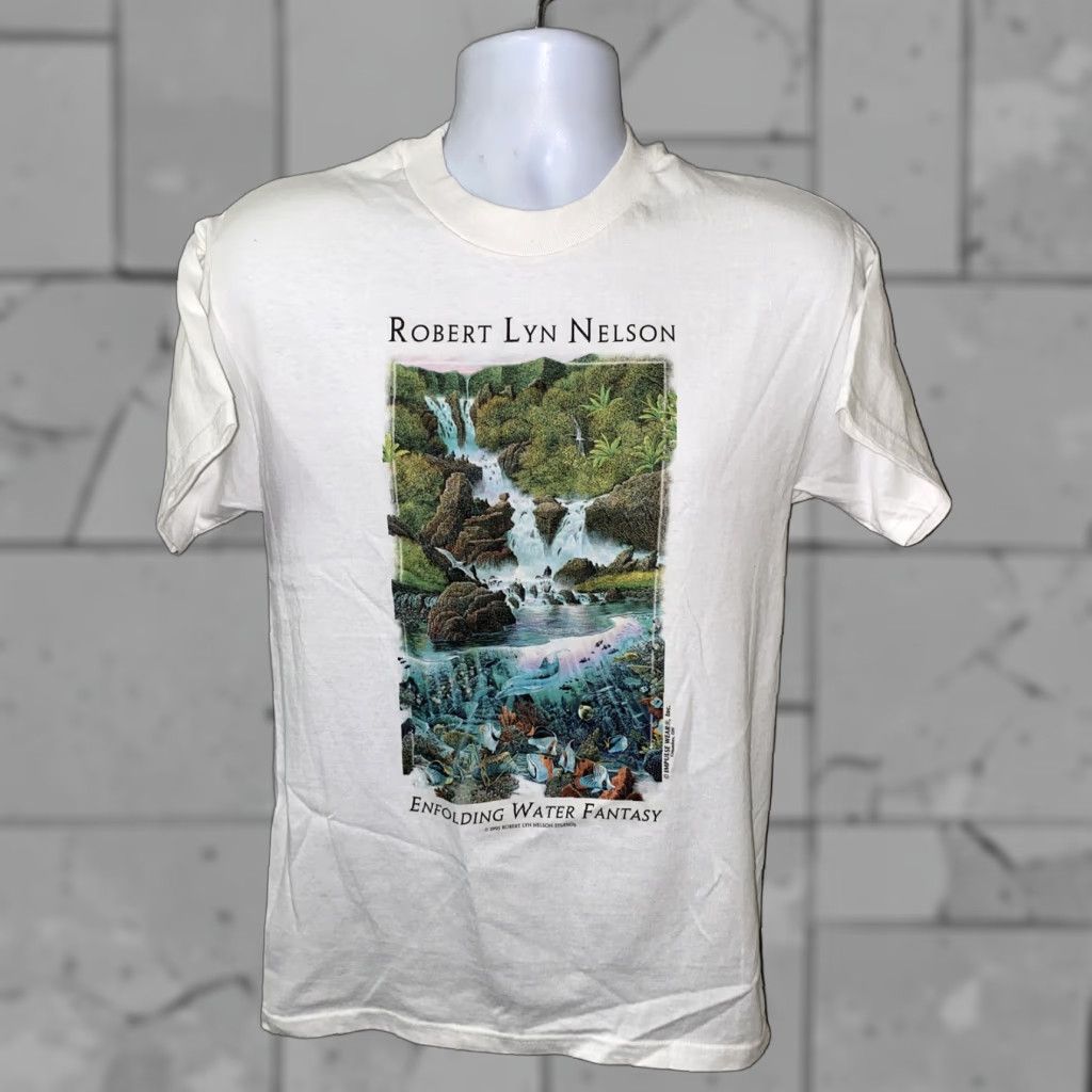 Hanes VINTAGE Hanes T-Shirt Mens White Short Sleeve Enfolding Water 1995 Size M Regular Cotton/Polyester XS? Size US M / EU 48-50 / 2 - 1 Thumbnail