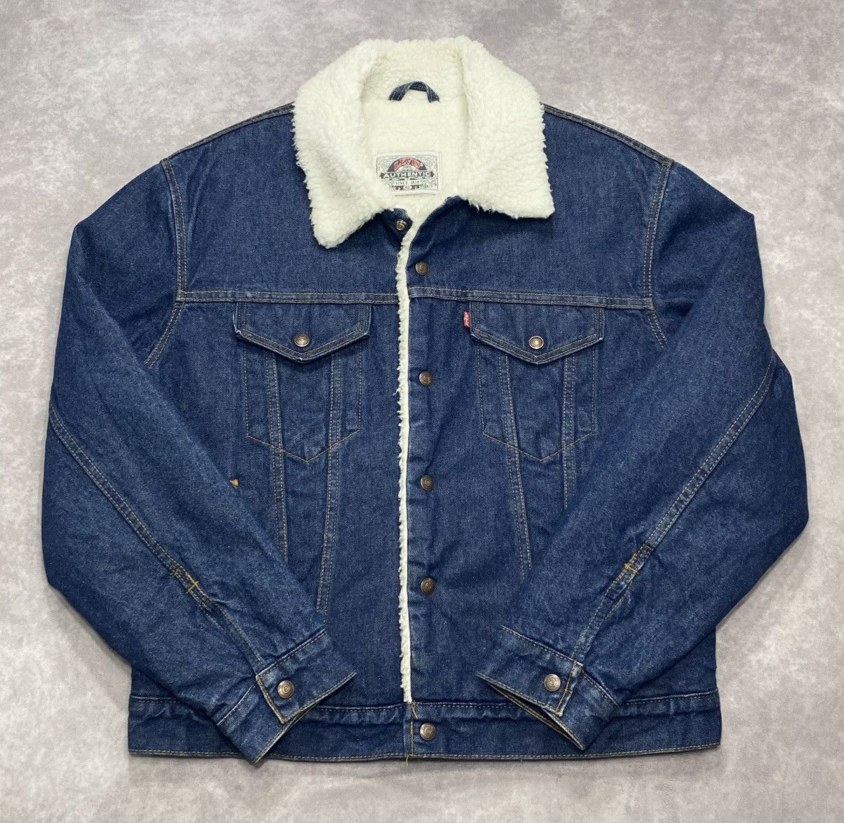 Levi's Vintage Clothing 80’s Vintage Levi’s Auth. Sherpa-Lined Denim Trucker Jacket Size US M / EU 48-50 / 2 - 1 Thumbnail