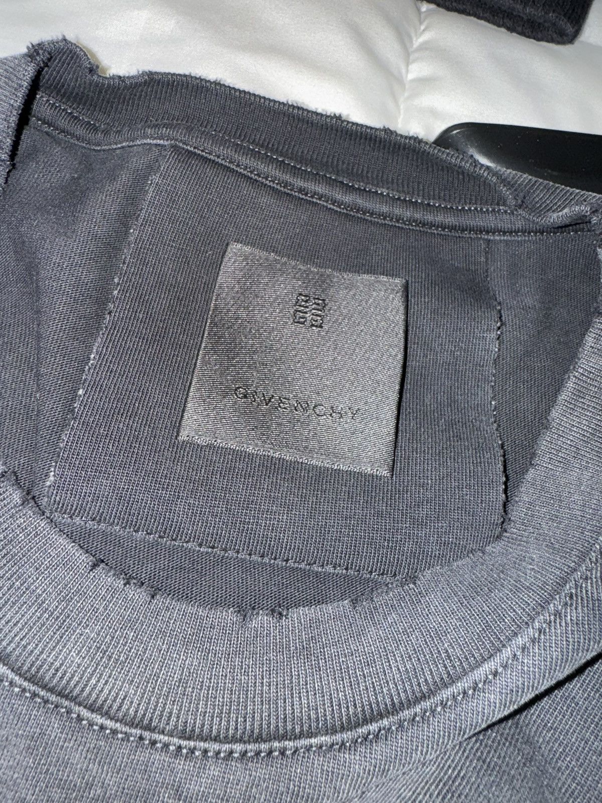 Givenchy Givenchy Casual Fit T-shirt Size US S / EU 44-46 / 1 - 3 Thumbnail