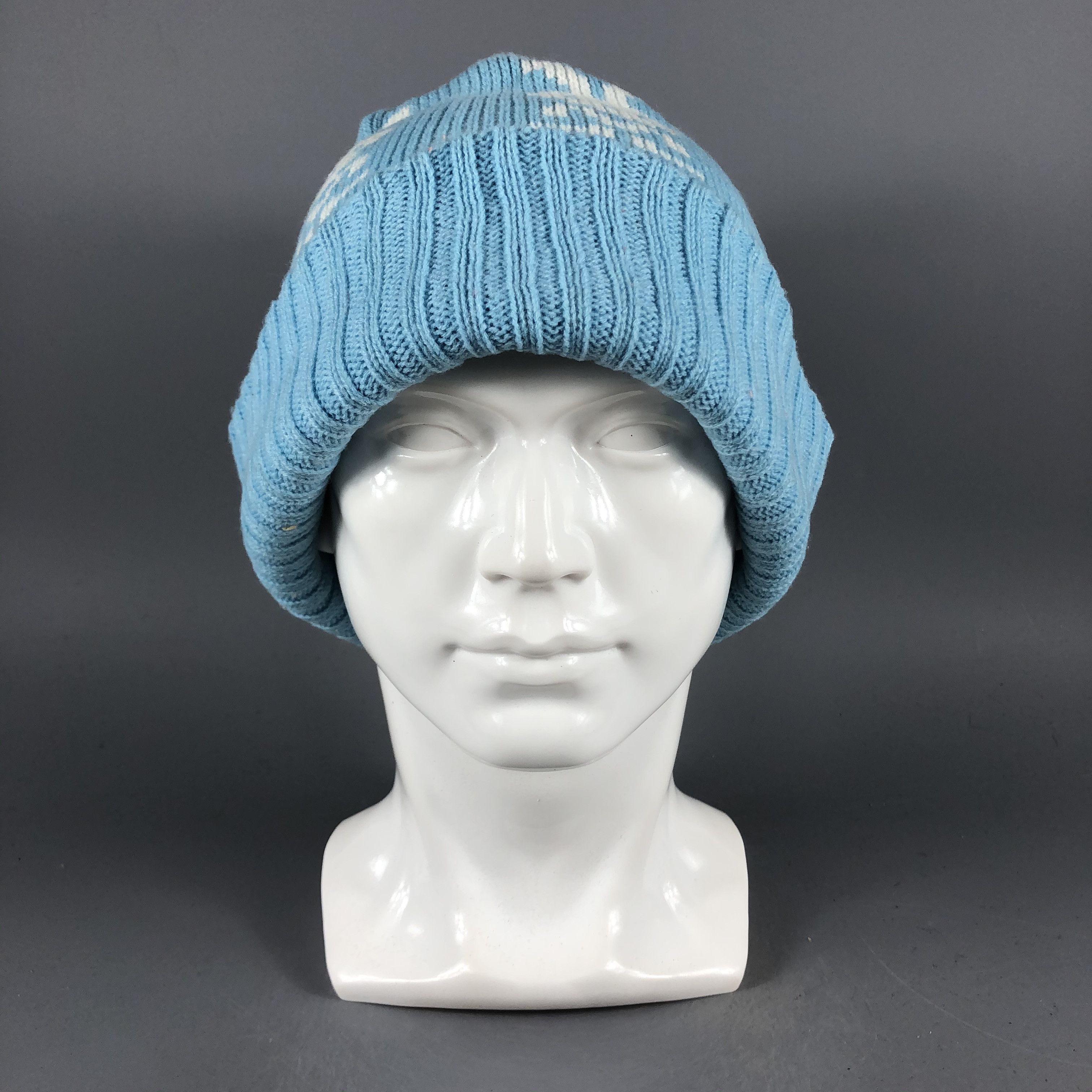image of Vintage Rabbit Design Fisherman Beanie Snow Hat Snow Cap -D1030, Men's