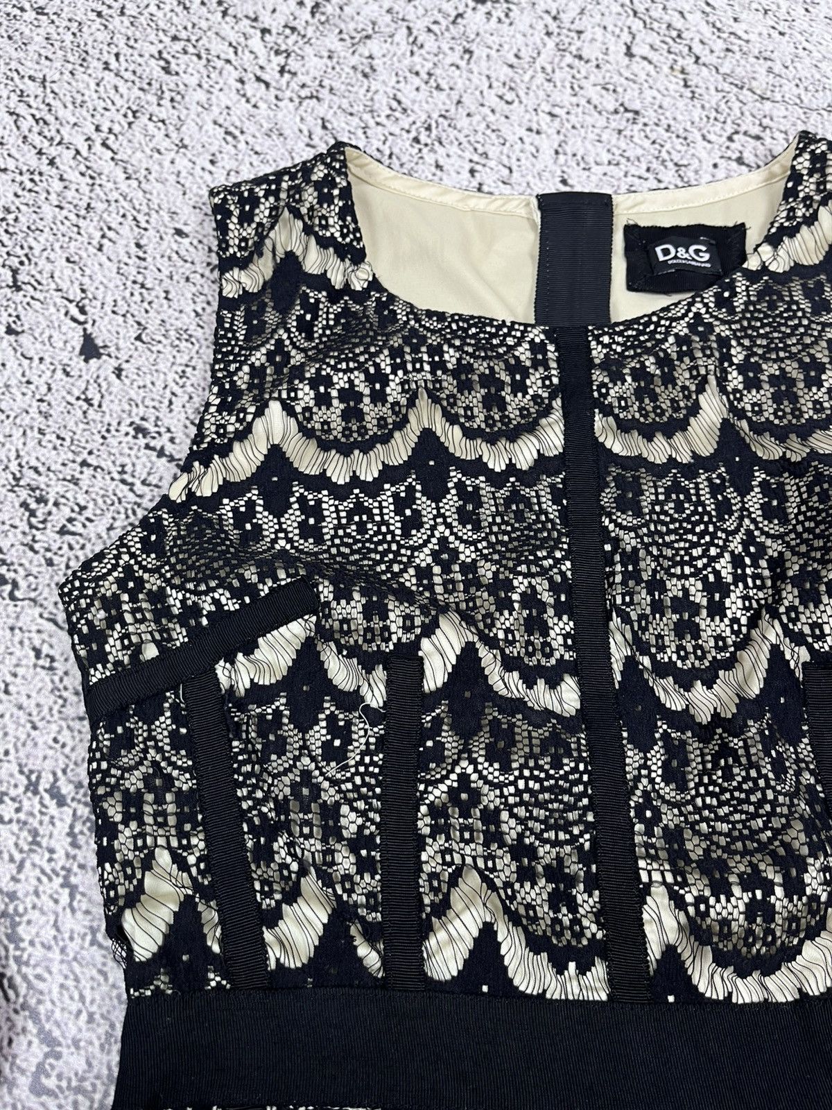 Dolce & Gabbana Vintage D&G Dolce & Gabbana Black Lace Sexy Mini Dress 2000s Size XS / US 0-2 / IT 36-38 - 6 Thumbnail