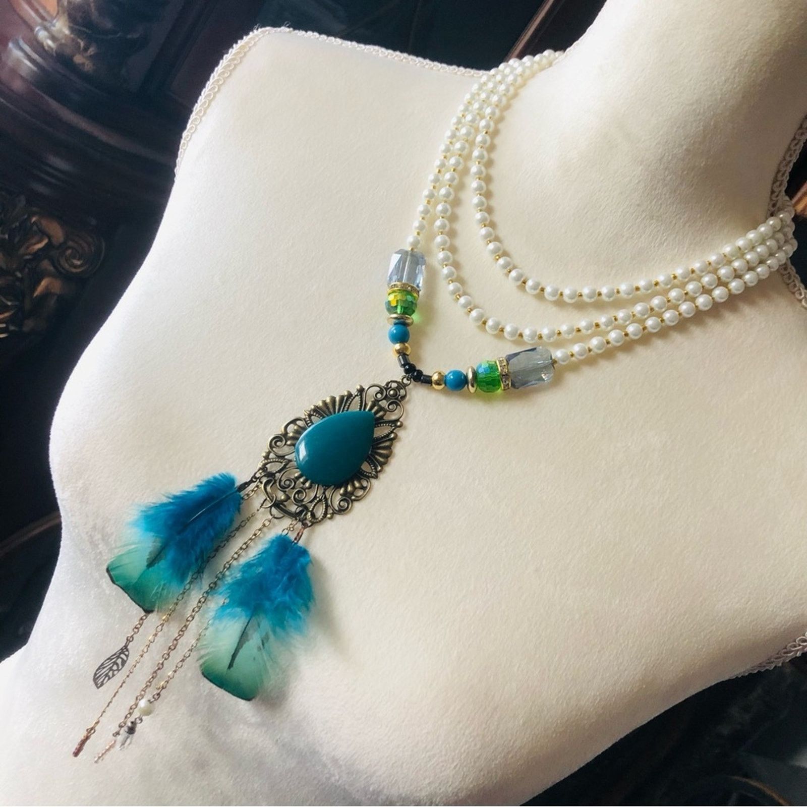 Handmade Handcrafted filigree teardrop Pearl genuine emerald neckla Size ONE SIZE - 3 Thumbnail
