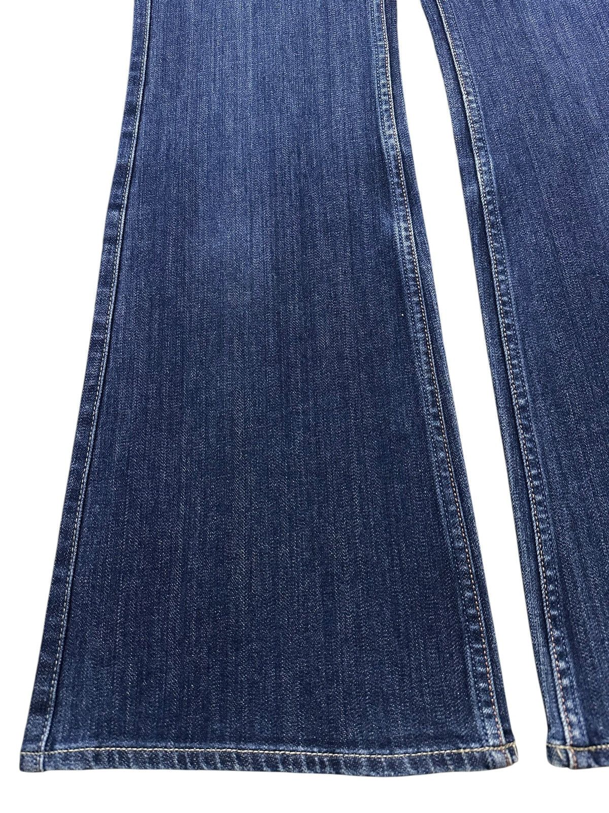 Japanese Brand Vintage Japanese Uniqlo Blue Wash Style Wide Leg Jeans Size US 30 / EU 46 - 7 Thumbnail