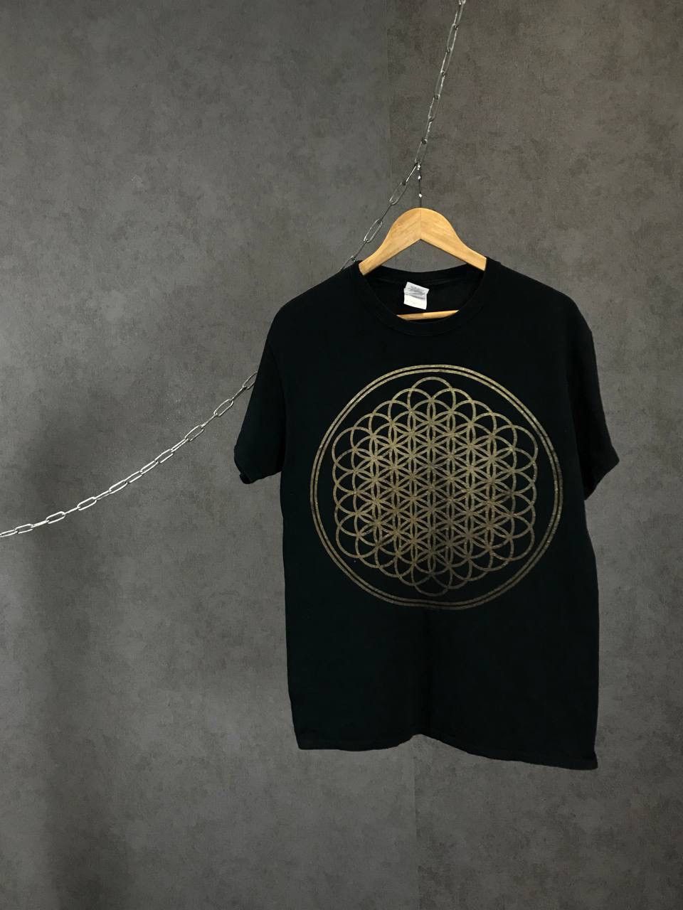 Band Tees Bring Me The Horizon 2013 rock band tee Size US M / EU 48-50 / 2 - 1 Thumbnail