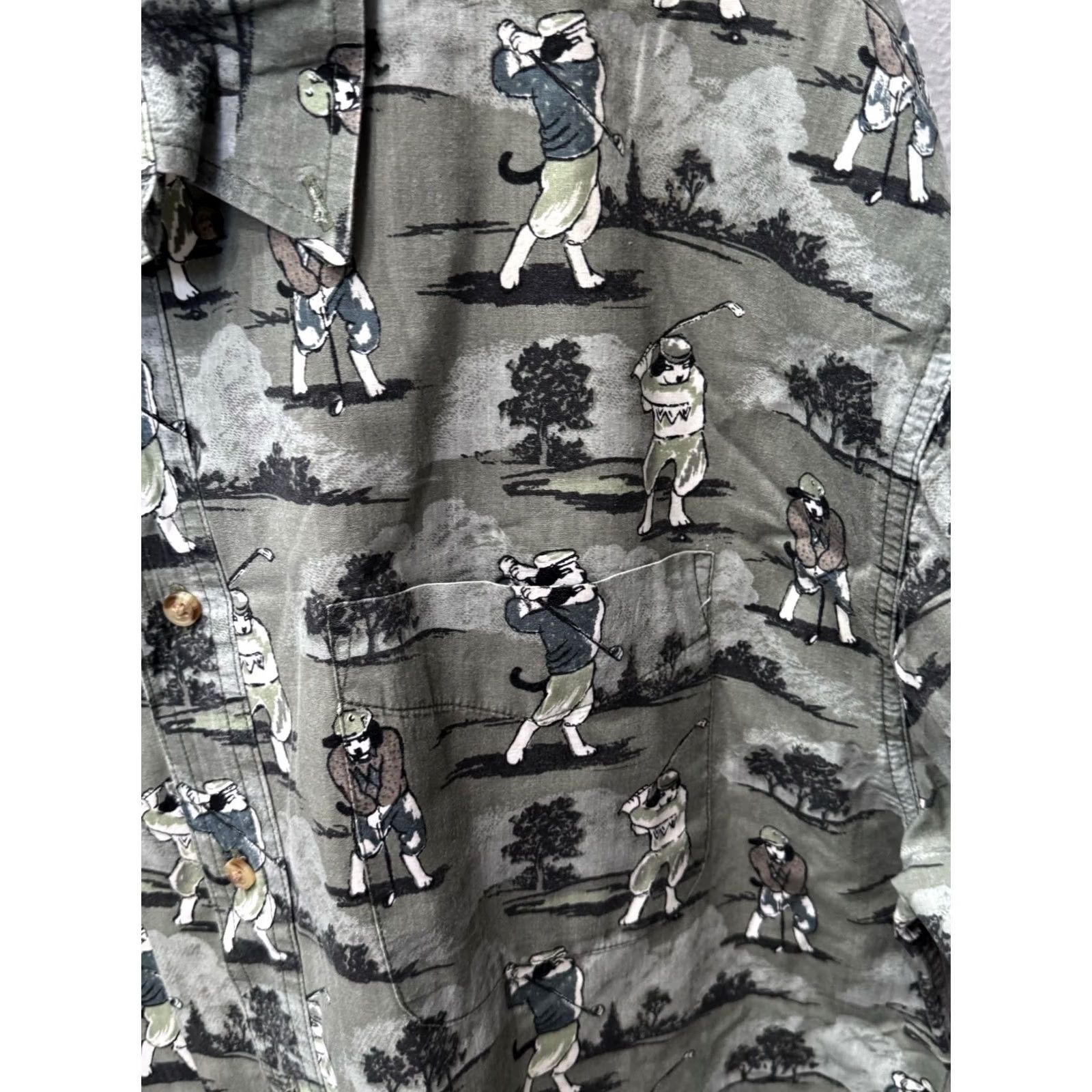 Big Dogs Big Dogs Shirt SHORT SLEEVE Button Up Dog Golfing Artwork Large L Multicolor Mens Size US L / EU 52-54 / 3 - 2 Thumbnail