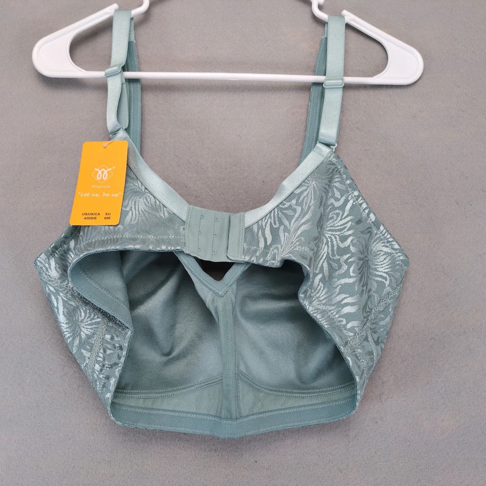 Other NWT WingsLove Full Coverage Wireless Minimizer Bra 42DD Size ONE SIZE - 6 Thumbnail