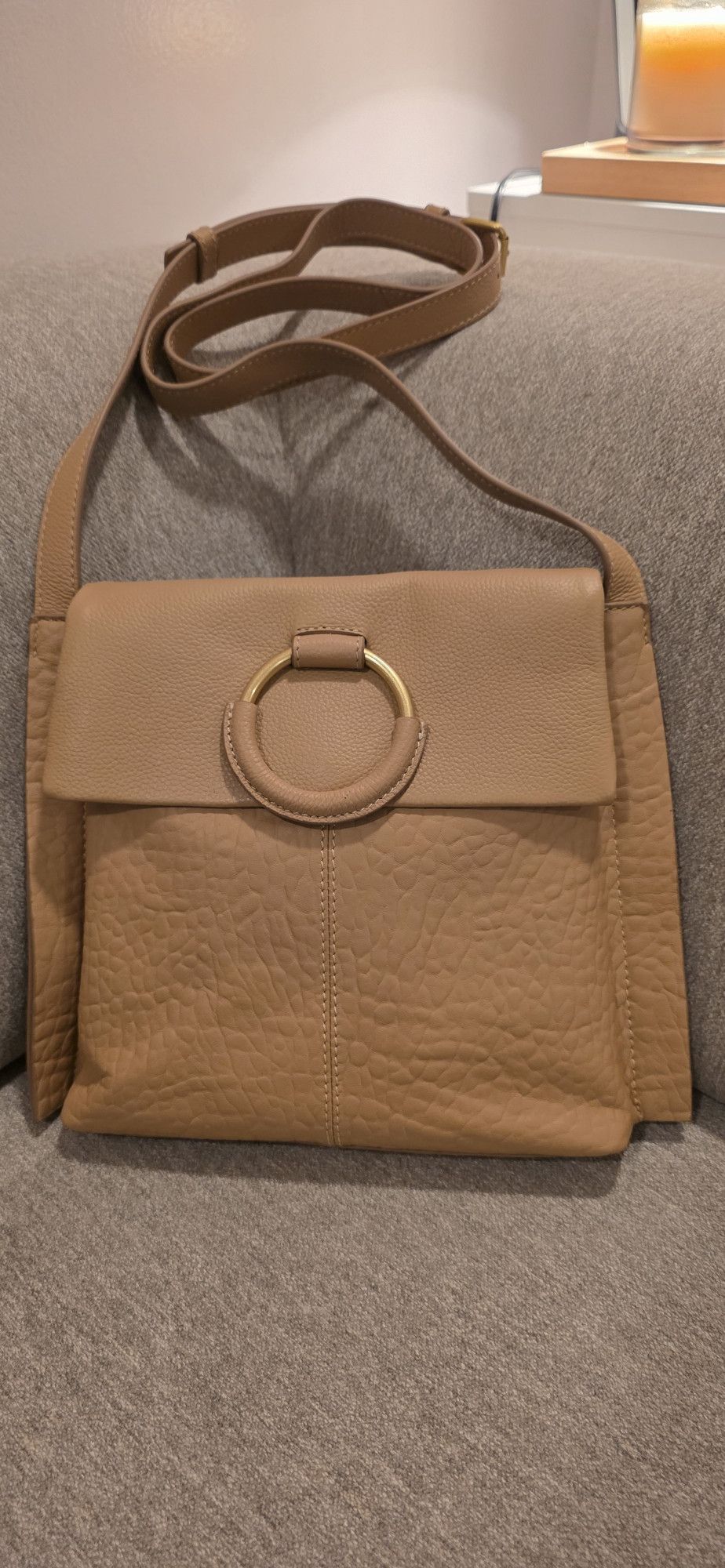 Vince Camuto Livee bubble leather Bag Sandstone NWOT