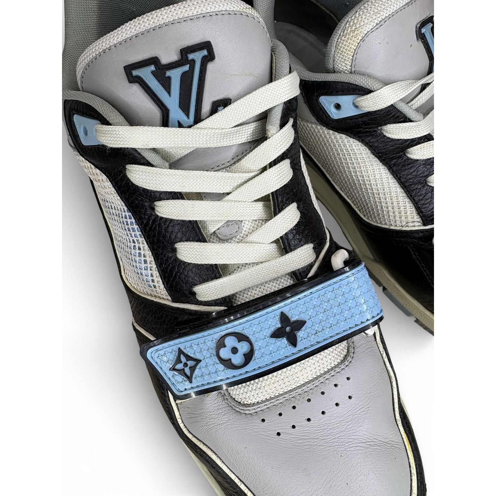 Louis Vuitton Louis Vuitton LV Strap Trainer Sneaker Blue/White 8.5LV9.5US Size US 9.5 / EU 42-43 - 5 Thumbnail