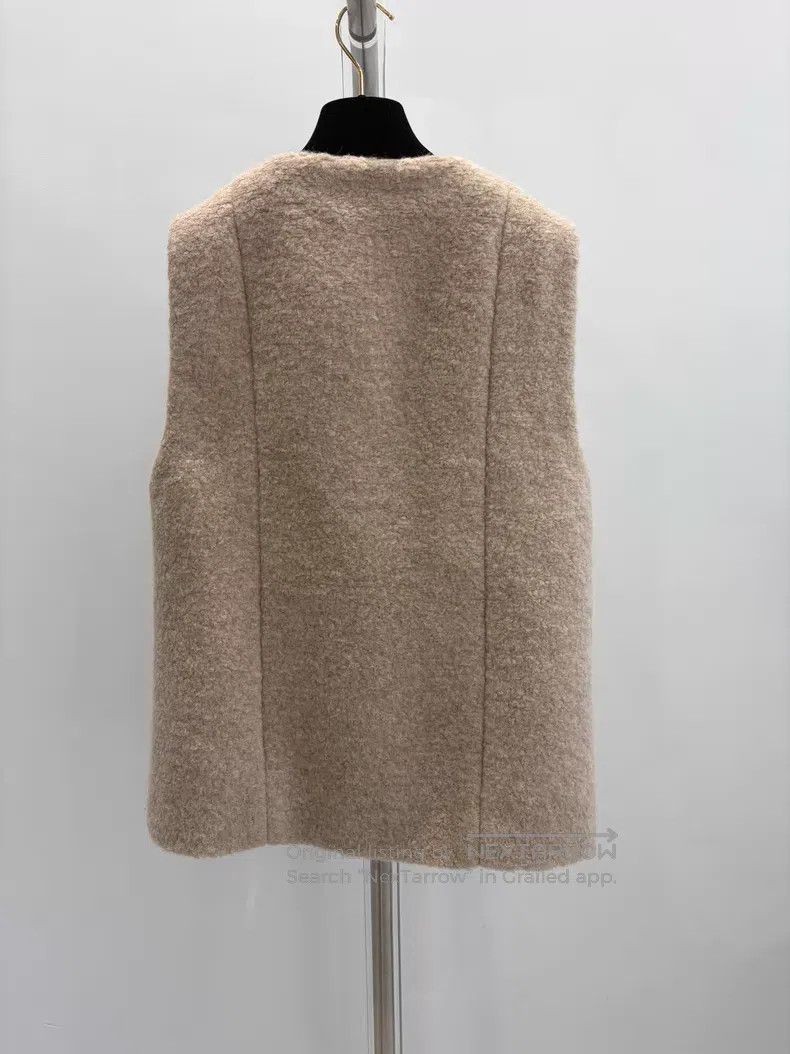 Chanel Chanel Ski series lamb wool vest Size XS / US 0-2 / IT 36-38 - 2 Thumbnail