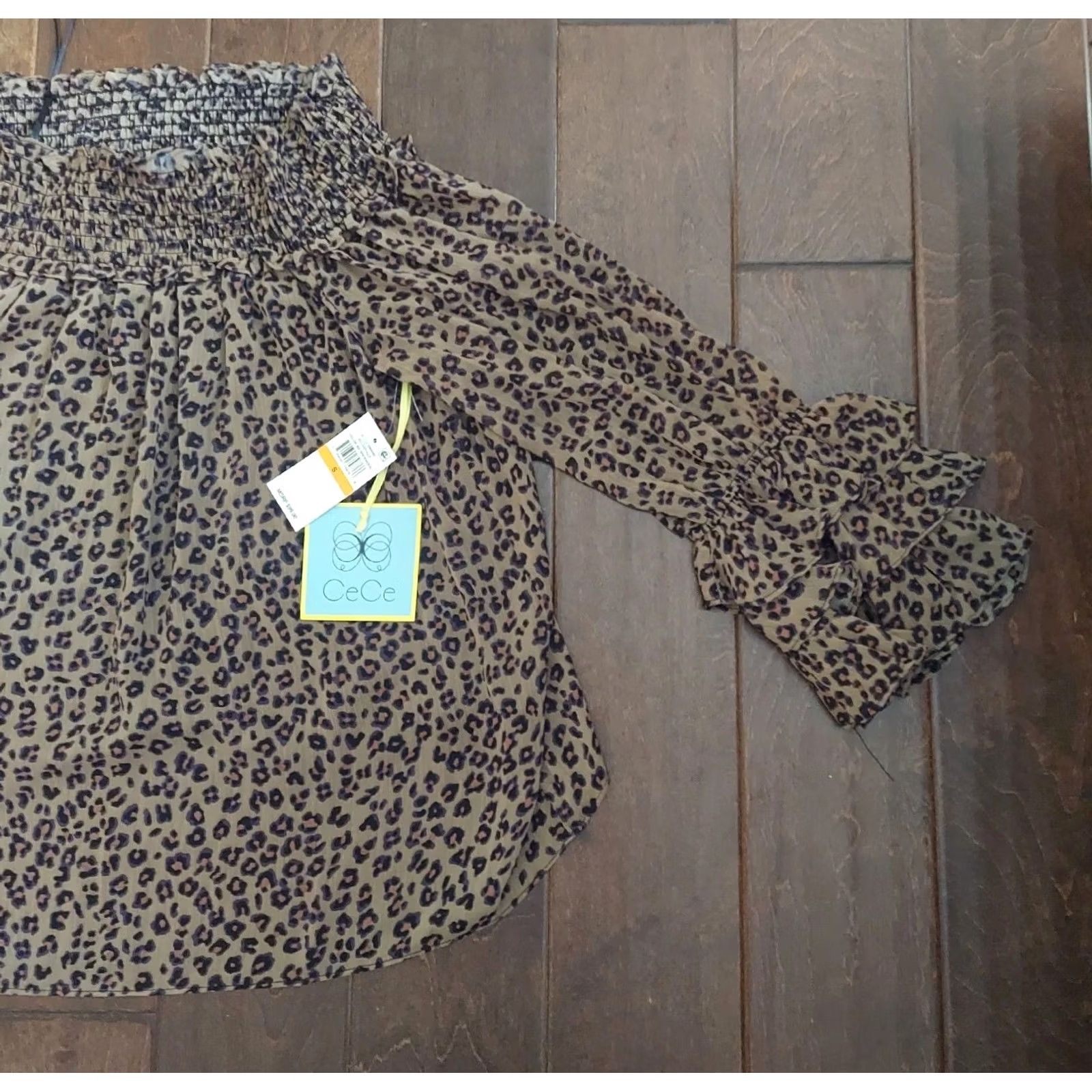 Vintage CECE Cheetah Print Blouse Off the Shoulder Flutter Sleeve Sz S Brown NWT Casual Womens Blouse Size S / US 4 / IT 40 - 5 Thumbnail