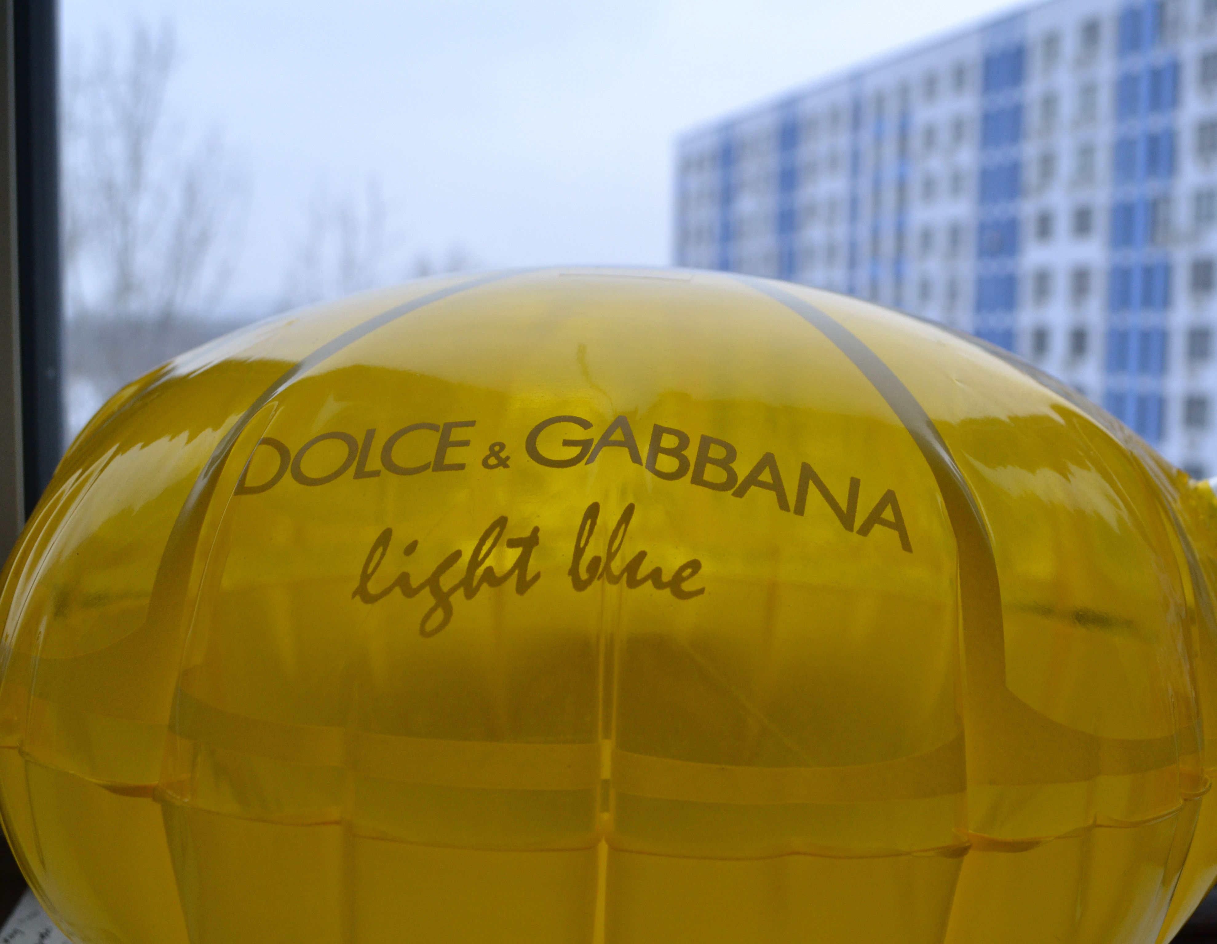 Dolce & Gabbana DOLCE GABBANA Inflatable Beach Ball Pillow Air Logo D&G Size ONE SIZE - 3 Thumbnail