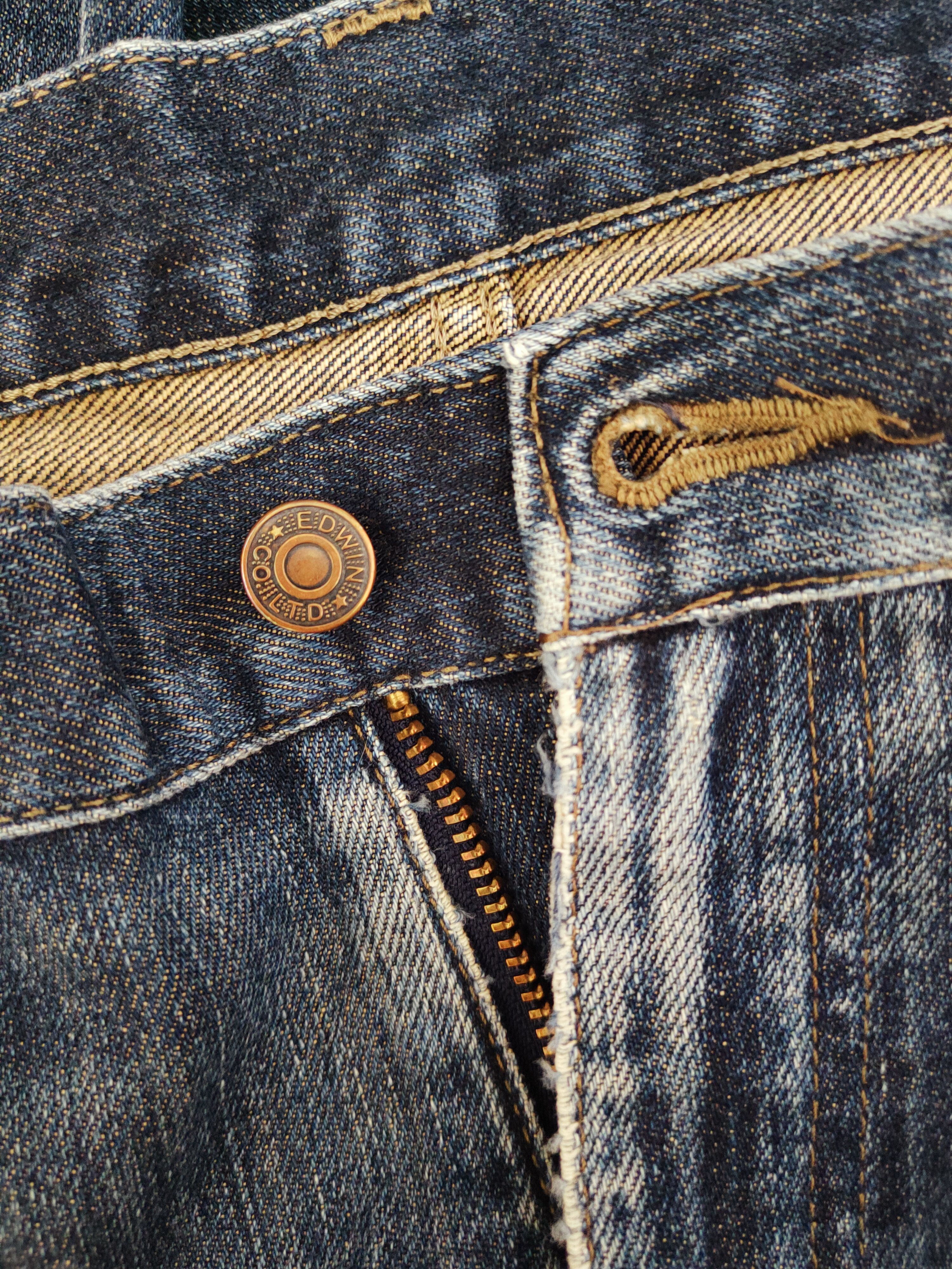 Edwin Edwin Dark Blue Distressed Ripped Jeans #S2653 Size US 33 - 14 Thumbnail