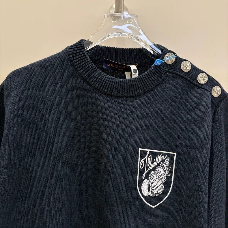 Louis Vuitton Louis Vuitton FW24 Conch Embroidered Rhinestone Sweater Size US S / EU 44-46 / 1 - 3 Thumbnail