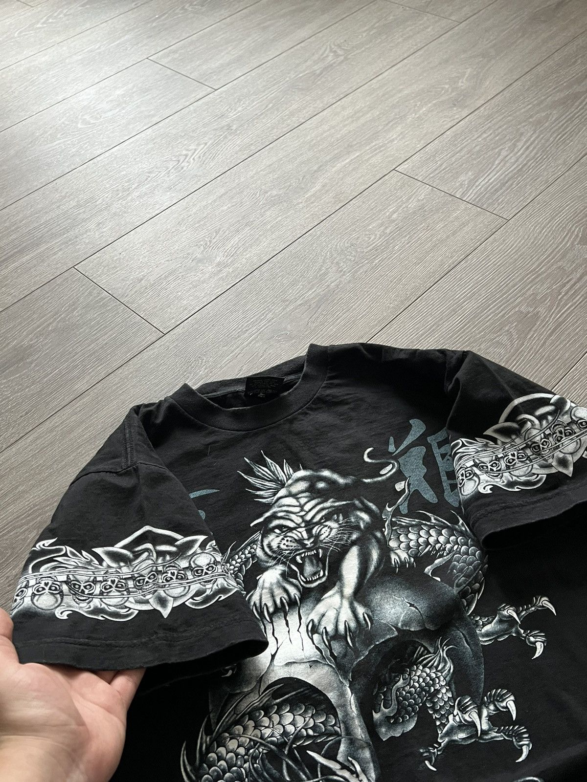 Japanese Brand × Vintage Vintage 💥 Dragon Japanese T-Shirt Tee yin yang Japan Size US L / EU 52-54 / 3 - 14 Thumbnail