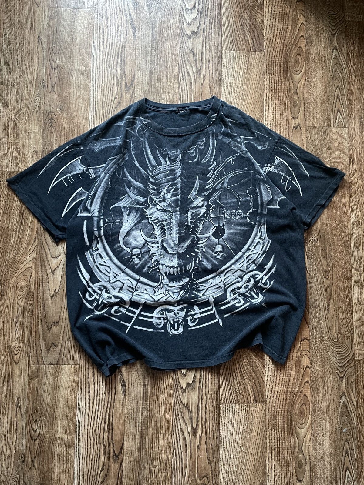 Liquid Blue Mens Vintage Liquid Blue T Shirt overprint skeleton skulls Size US XXL / EU 58 / 5 - 1 Thumbnail