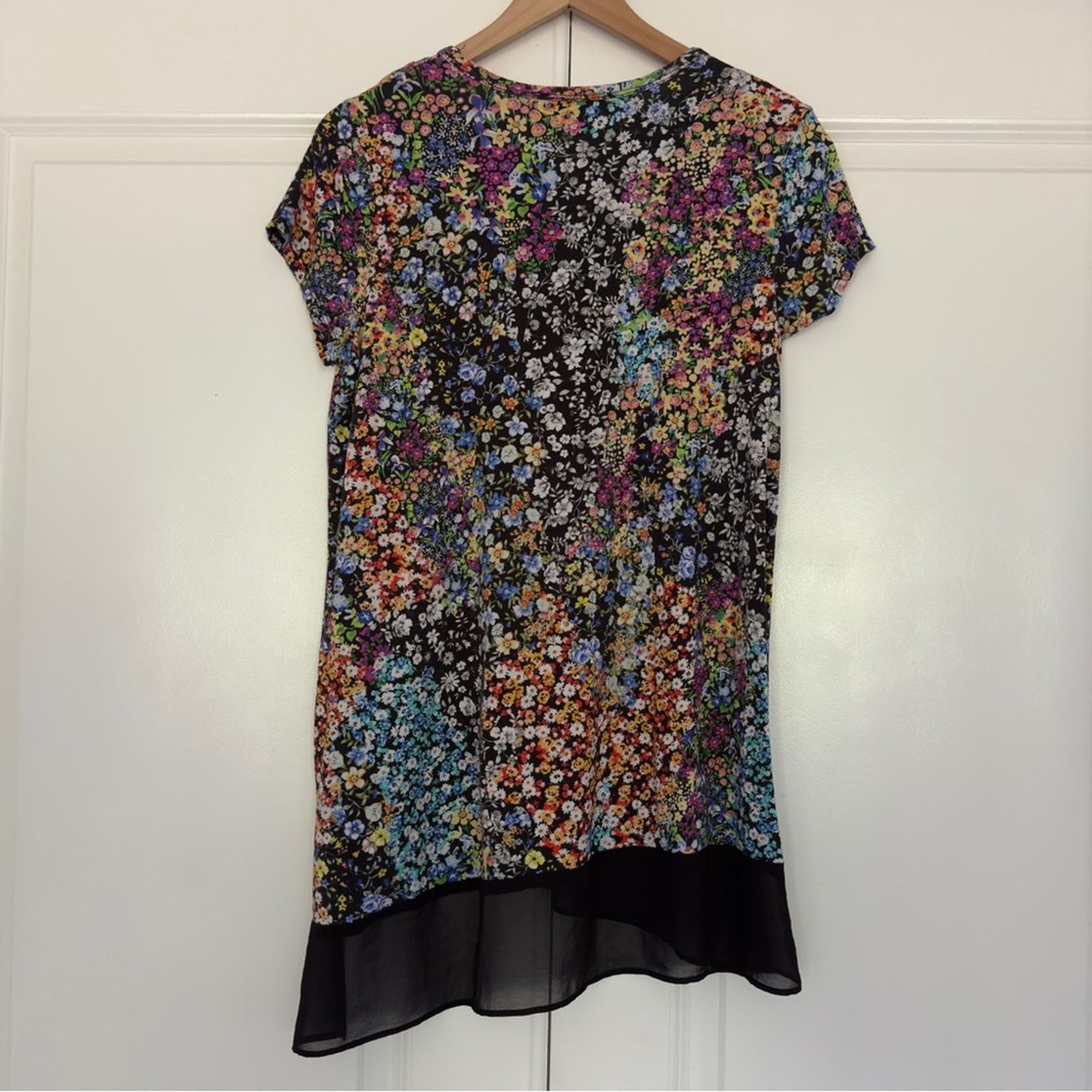 Other Karen Kane colorful/black and white floral top asymmetric L Size L / US 10 / IT 46 - 2 Thumbnail