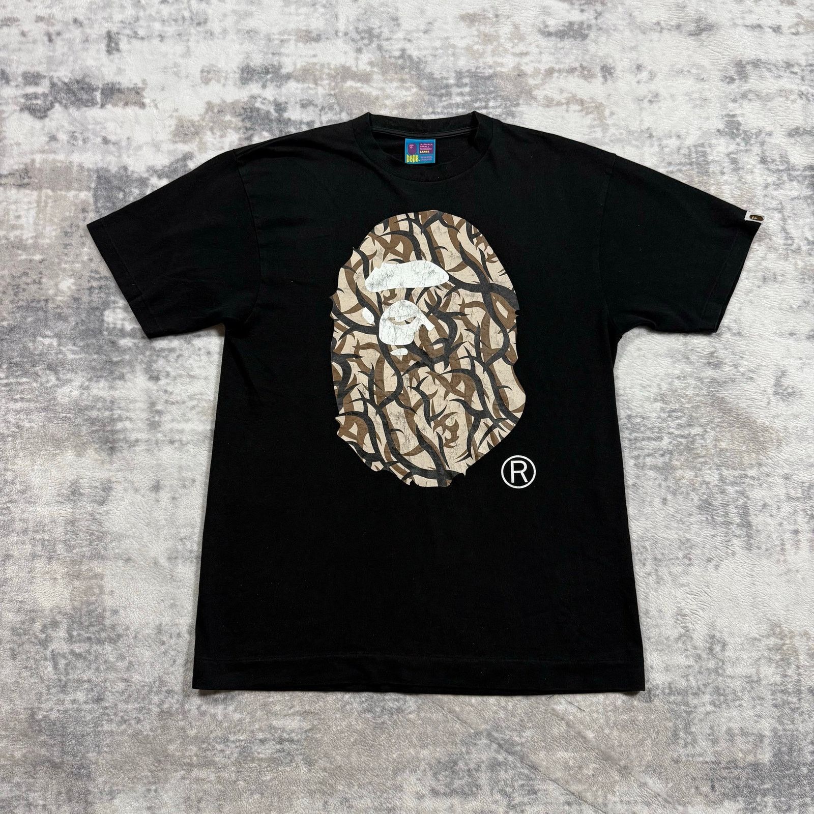 Bape × Nigo Authentic Bape 2000's Tribal Camo Ape Head Tee L Size US L / EU 52-54 / 3 - 1 Thumbnail