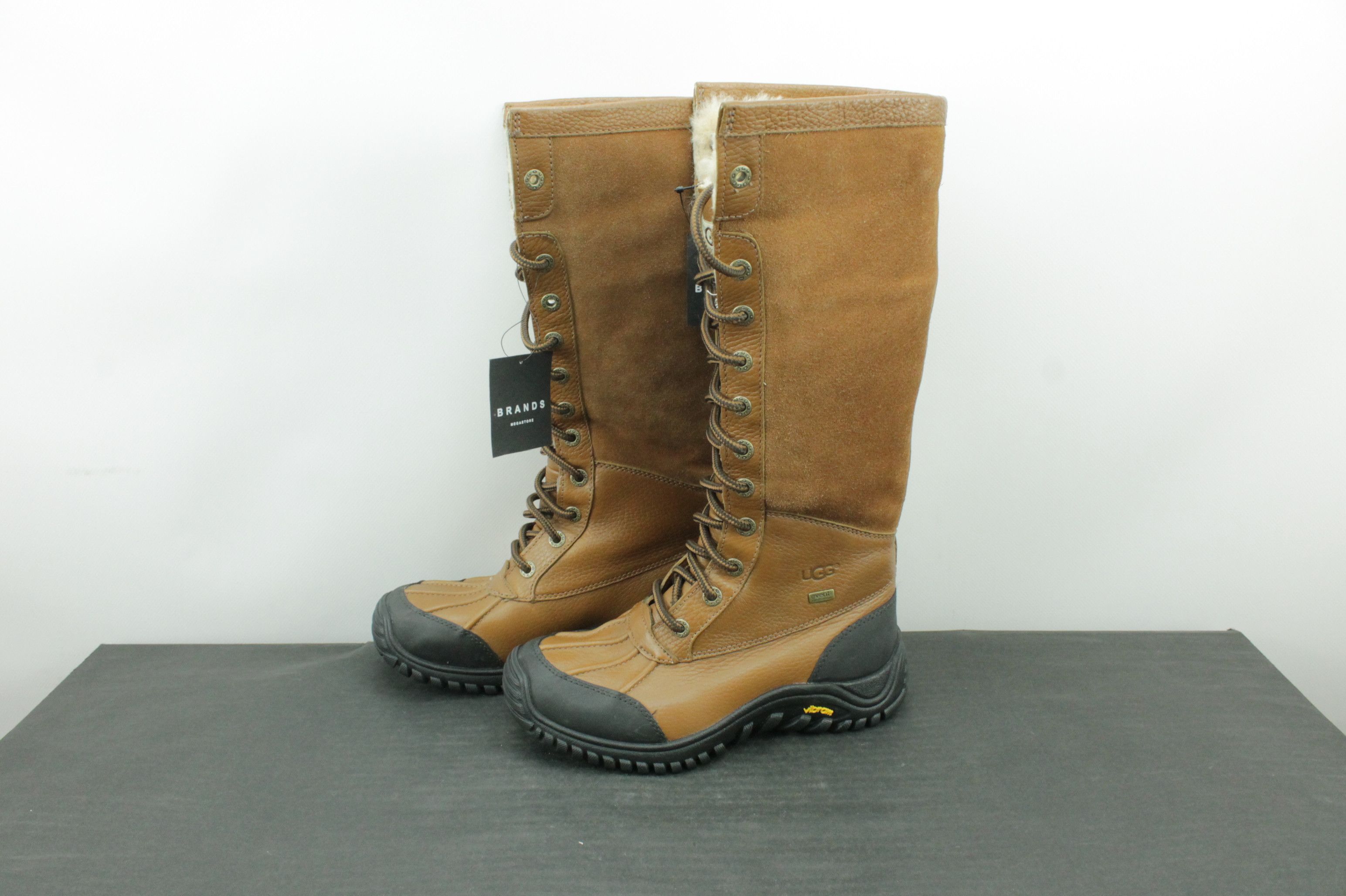 Ugg UGG Adirondack Tall III Chestnut Leather Fur Boots 5498 Size US 5 / IT 35 - 5 Thumbnail