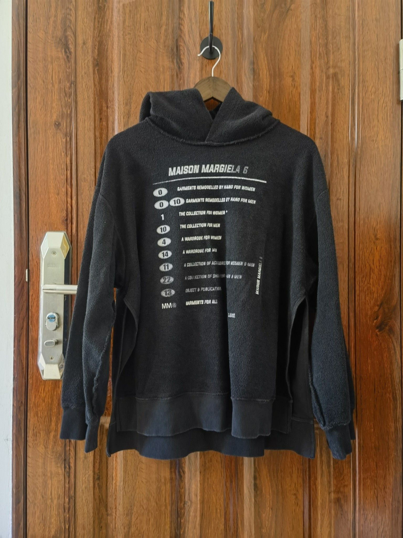 MM6 MM6 Maison Margiela Logo Graphic Hoodie Size S Size S / US 4 / IT 40 - 1 Thumbnail