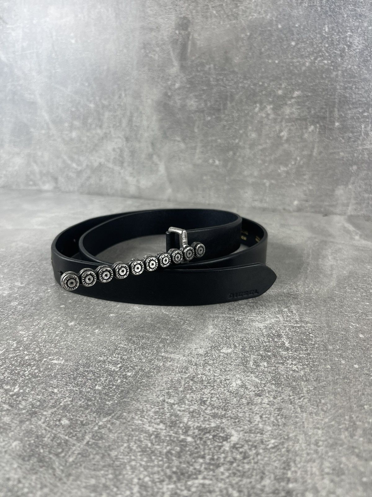 Diesel Diesel 1978 Black Minimalist Leather Studded Slim Belt Size ONE SIZE - 1 Thumbnail