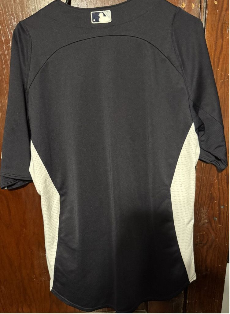 Majestic New York Yankees Majestic Button up Jersey Men Sz L (?) Blue Size US L / EU 52-54 / 3 - 2 Thumbnail