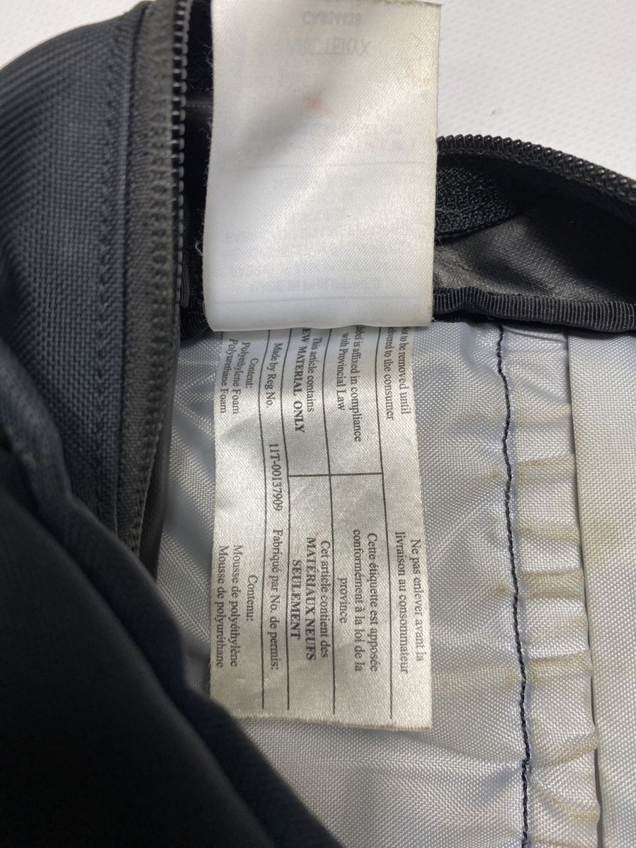 Arc'teryx Vintage Arc’teryx Pyxis Nylon Backpack Size ONE SIZE - 14 Thumbnail