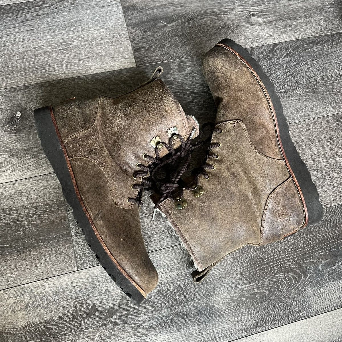 Mastermind Japan × Ugg Mastermind Japan X Ugg Skull Embroidered