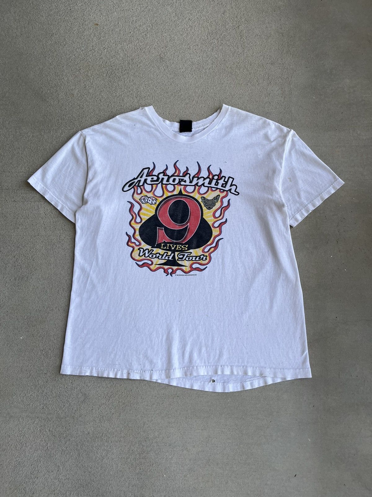 Band Tees Vintage 90’s Aerosmith Nine Lives Tour Band T-Shirt Size US XL / EU 56 / 4 - 1 Thumbnail