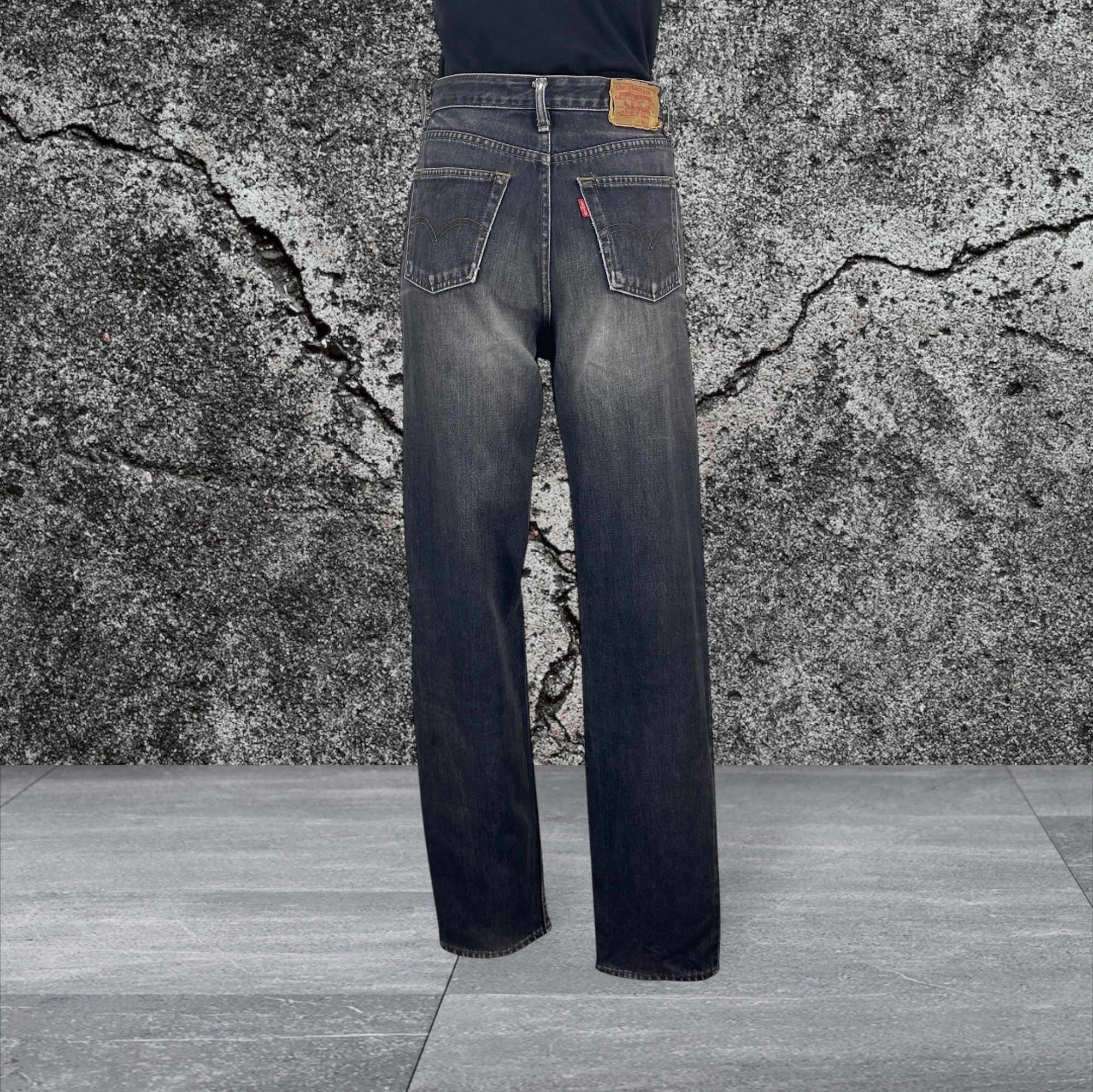 Dickies Levis Jeans Vintage High Rise Jeans Size 25" / US 0 / IT 36 - 1 Thumbnail