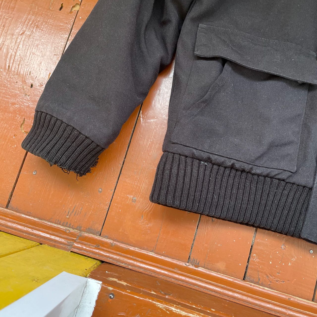 Carhartt Vintage Carhartt Black Hooded Jacket – Heavy Canvas Workwear Size US L / EU 52-54 / 3 - 3 Thumbnail