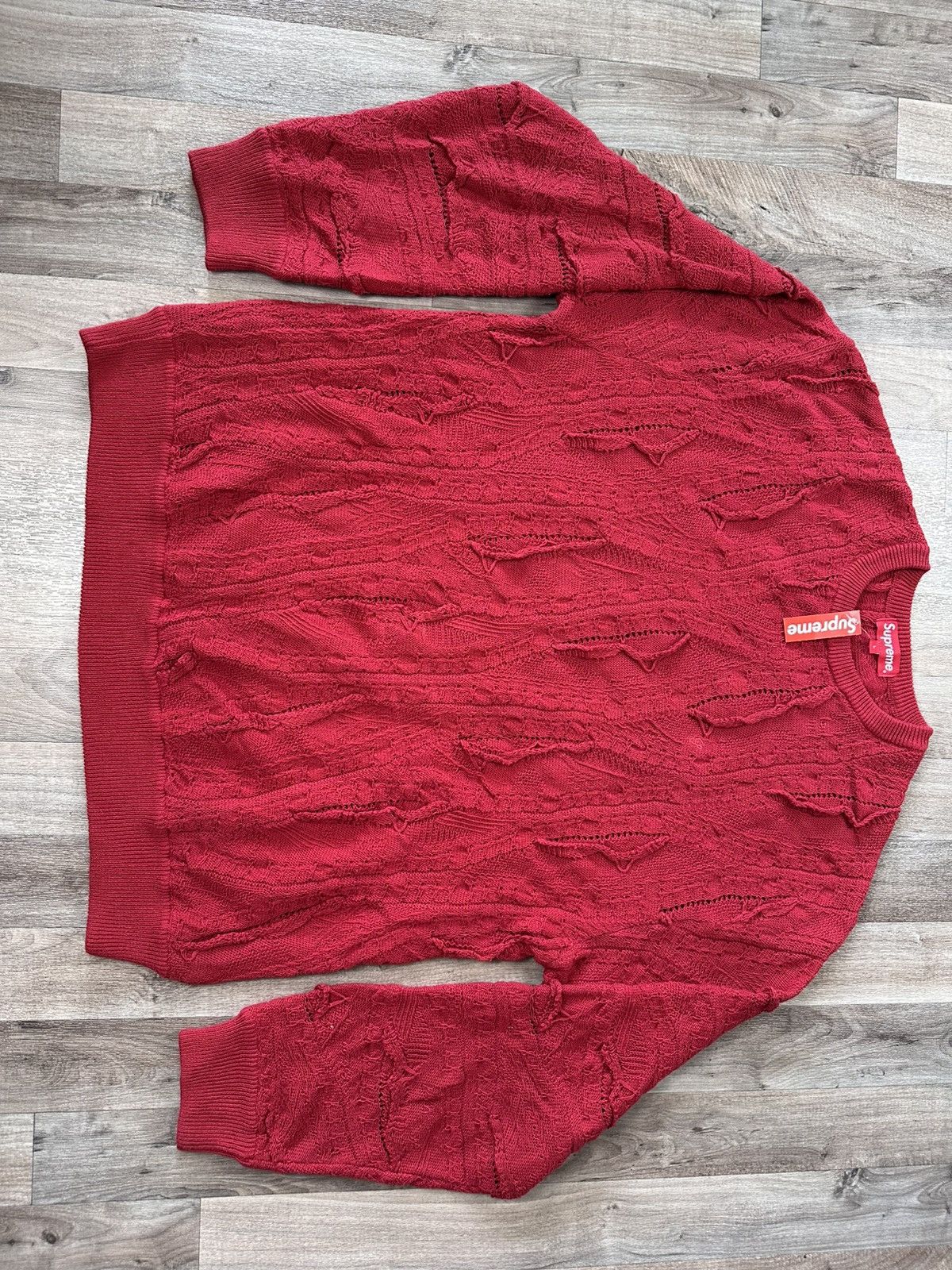 Supreme Supreme Textured Pattern Sweater Red Size US L / EU 52-54 / 3 - 3 Thumbnail