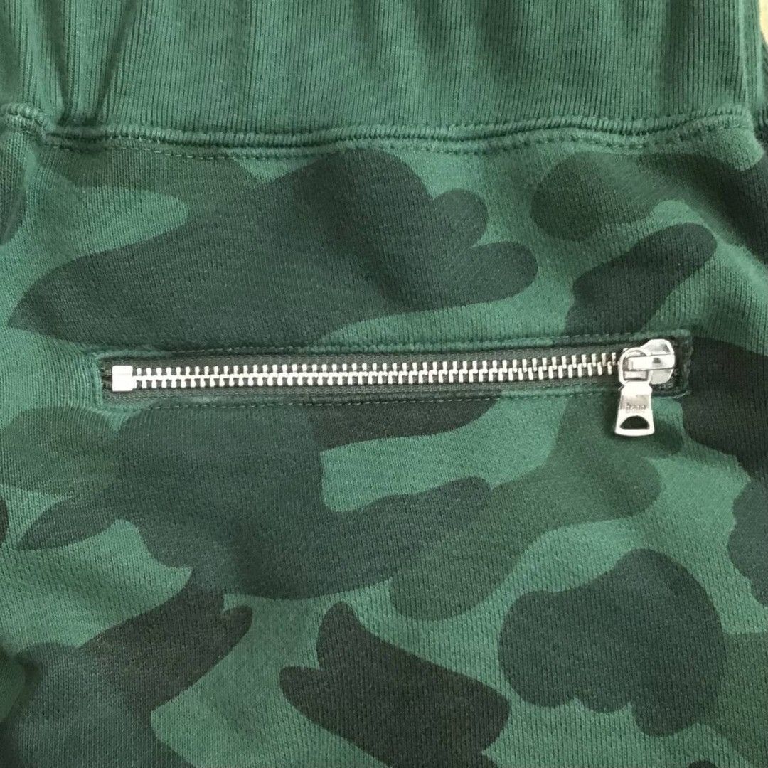 Bape 🔥Aoyama Exclusive🔥 BAPE CAMO Sweat pants APE NIGO ★size L Size US 34 / EU 50 - 4 Thumbnail