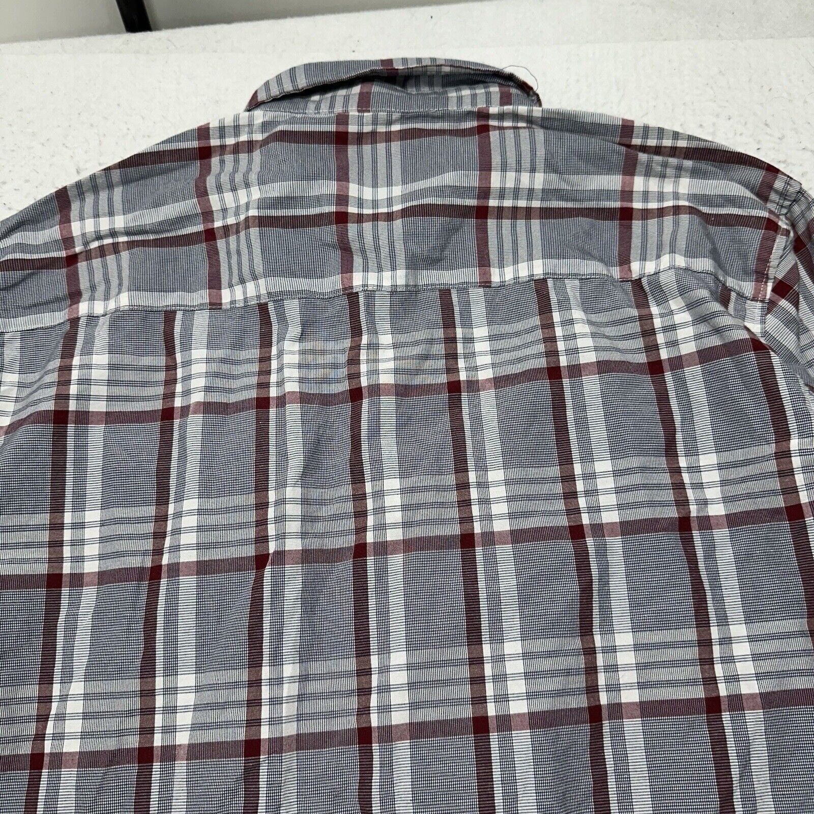 Sahara Club Sahara Club XL Button Down Pocket Dress Shirt Gray Red Plaid Size US XL / EU 56 / 4 - 10 Thumbnail