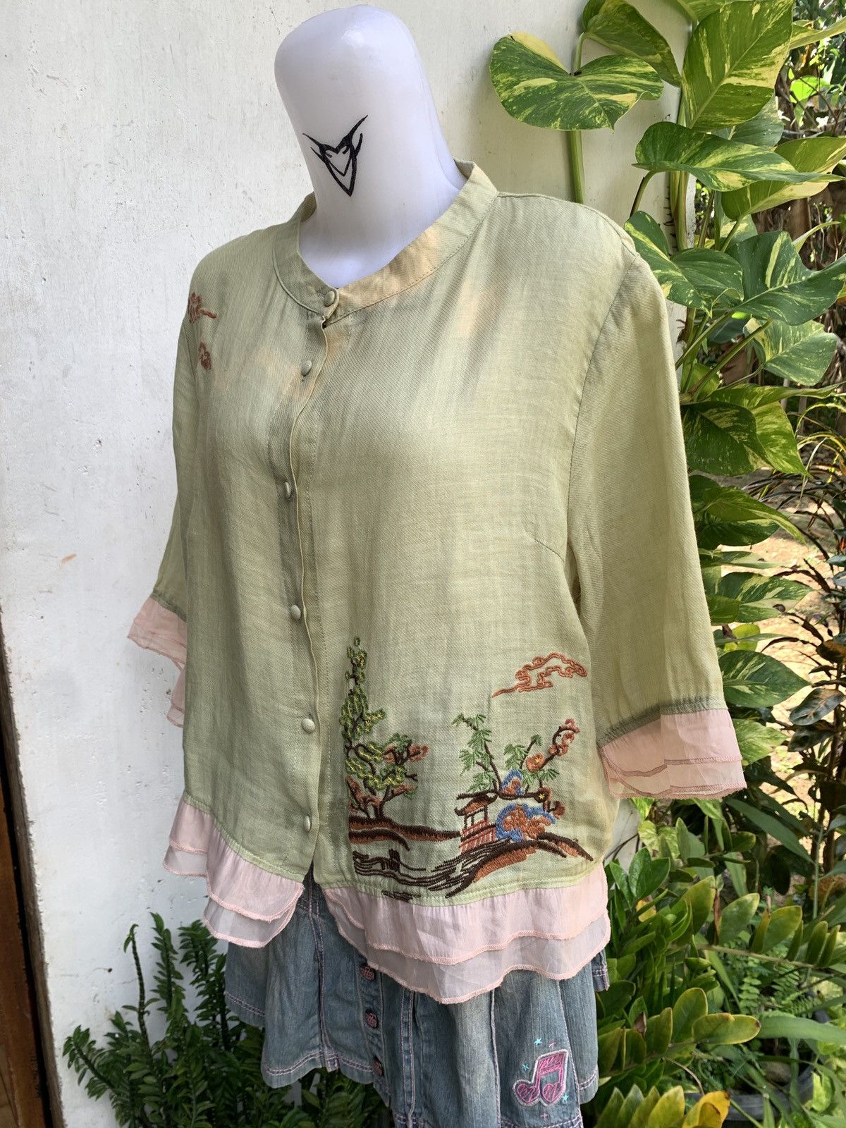 Japanese Brand × Vintage Japanese Rami Natural Fabric Traditional Art Embroidery Top Size M / US 6-8 / IT 42-44 - 2 Thumbnail