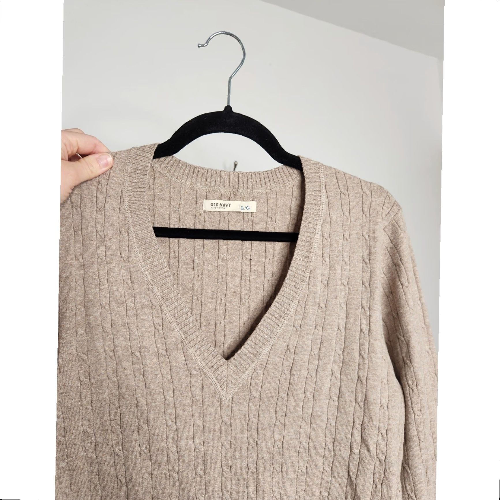 Old Navy VINTAGE y2k Old Navy Sweater V-Neck Large Cable Knit Tan Brown Unisex Adults L Pullover Size L / US 10 / IT 46 - 4 Thumbnail