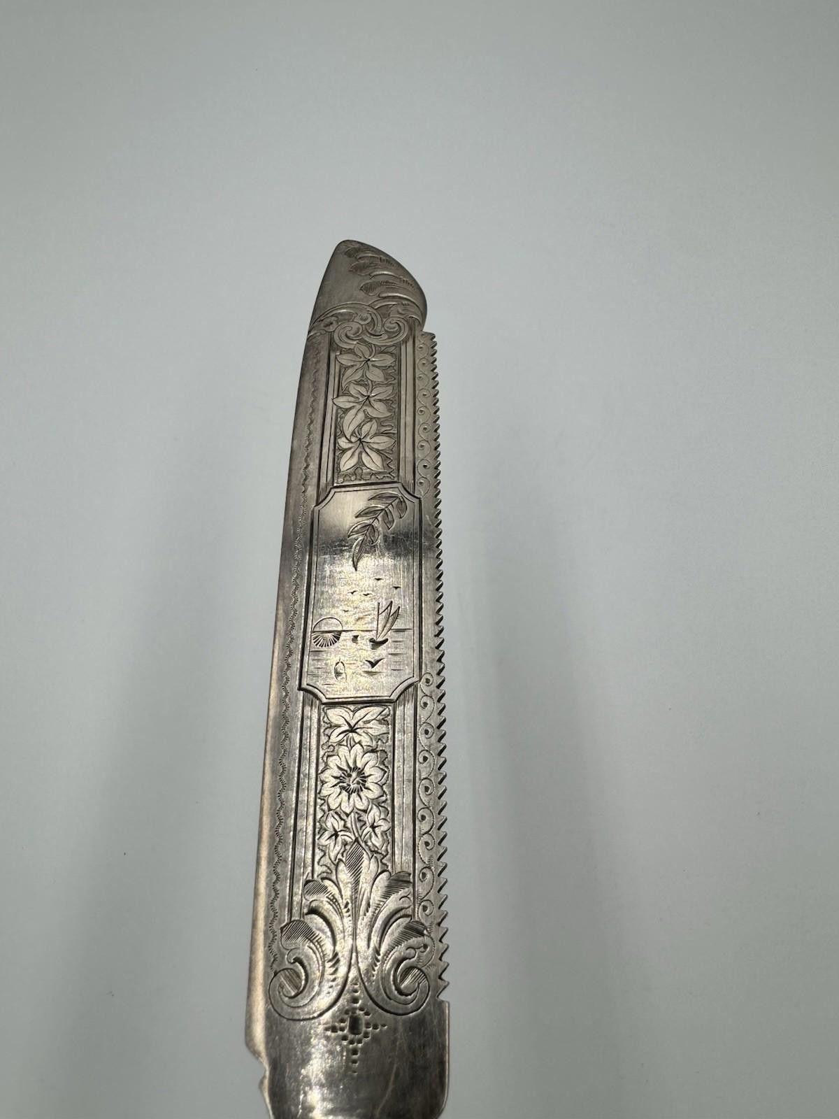 Other Victorian Mother of Pearl Fruit Cake Bread Knife Sterling Si Size ONE SIZE - 5 Thumbnail