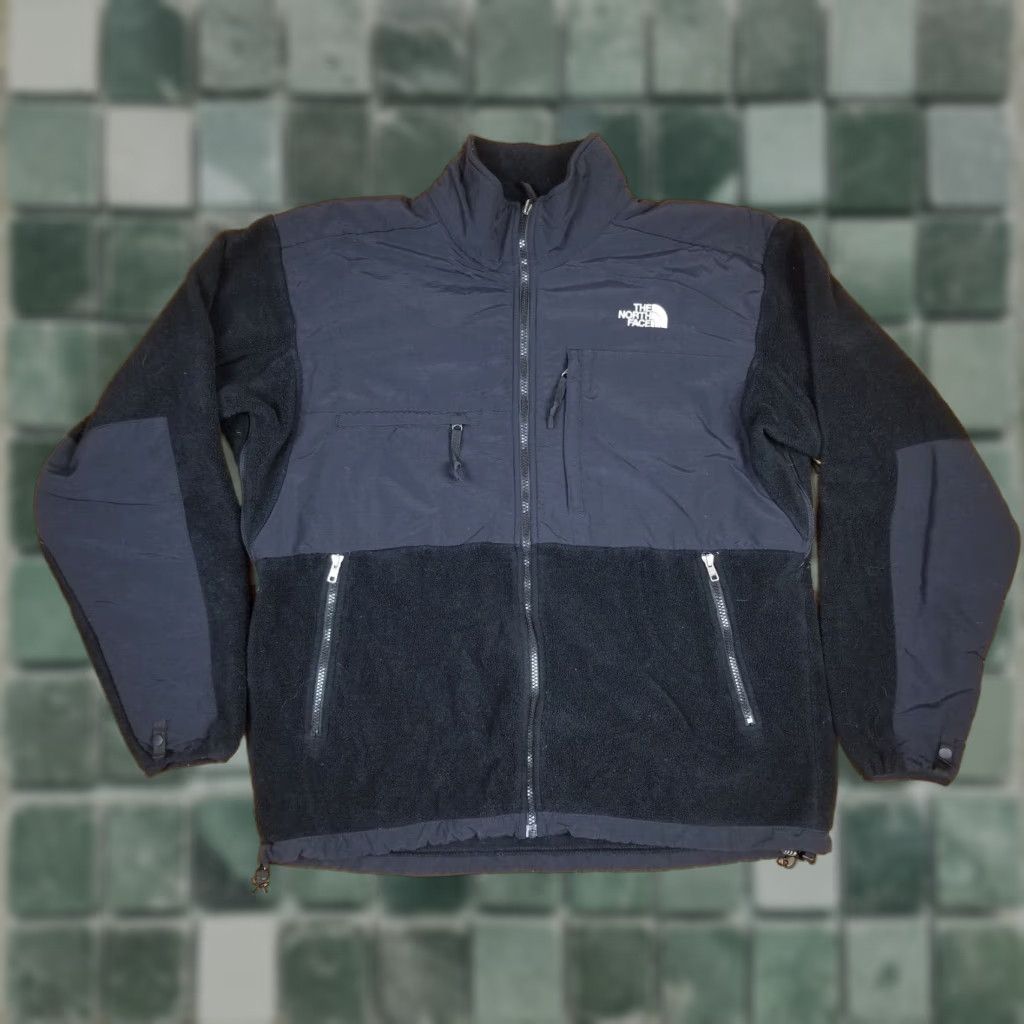 The North Face VINTAGE The North Face DENALI JACKET FLEECE Black 27 INCH TOP TO BOTTOM 27 INCH SIZE L Mens Large Size US L / EU 52-54 / 3 - 1 Thumbnail